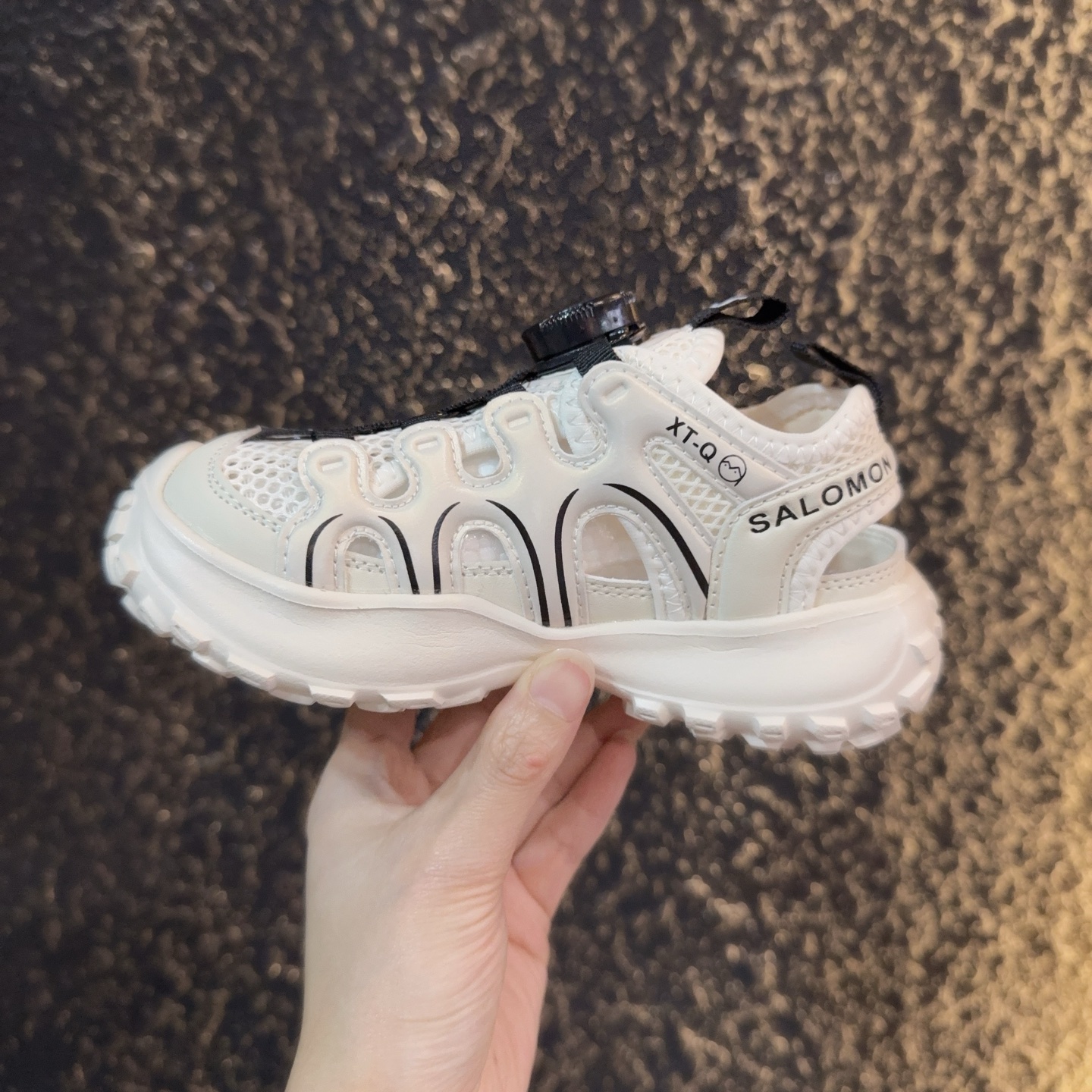 图片[6]-儿童萨络蒙XT-Q旋转纽扣凉鞋 SALOMON XT-Q系列旋转纽扣包头防撞童鞋 溯溪鞋凉鞋 萨络蒙XT-Q透气网鞋榴莲底涉水鞋沙滩鞋 尺码：26-37-选品中心