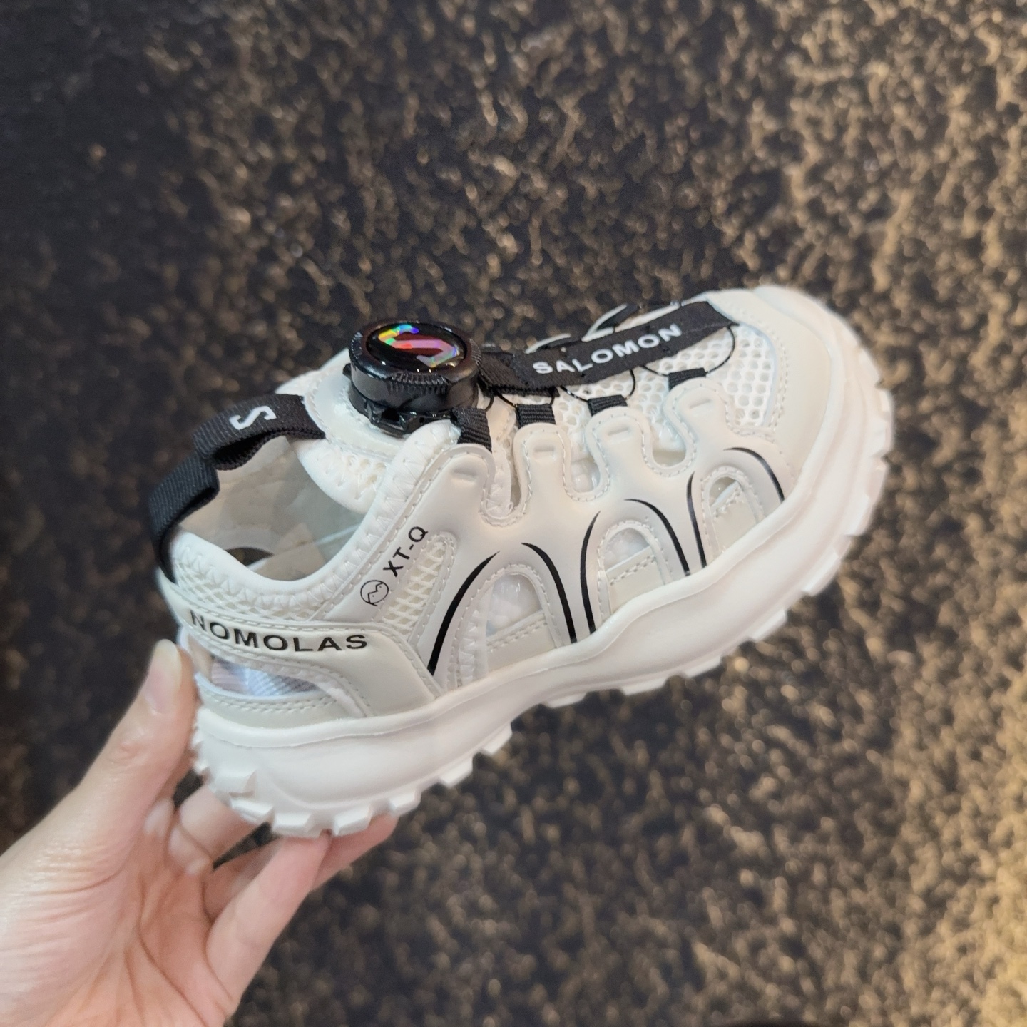 图片[4]-儿童萨络蒙XT-Q旋转纽扣凉鞋 SALOMON XT-Q系列旋转纽扣包头防撞童鞋 溯溪鞋凉鞋 萨络蒙XT-Q透气网鞋榴莲底涉水鞋沙滩鞋 尺码：26-37-选品中心