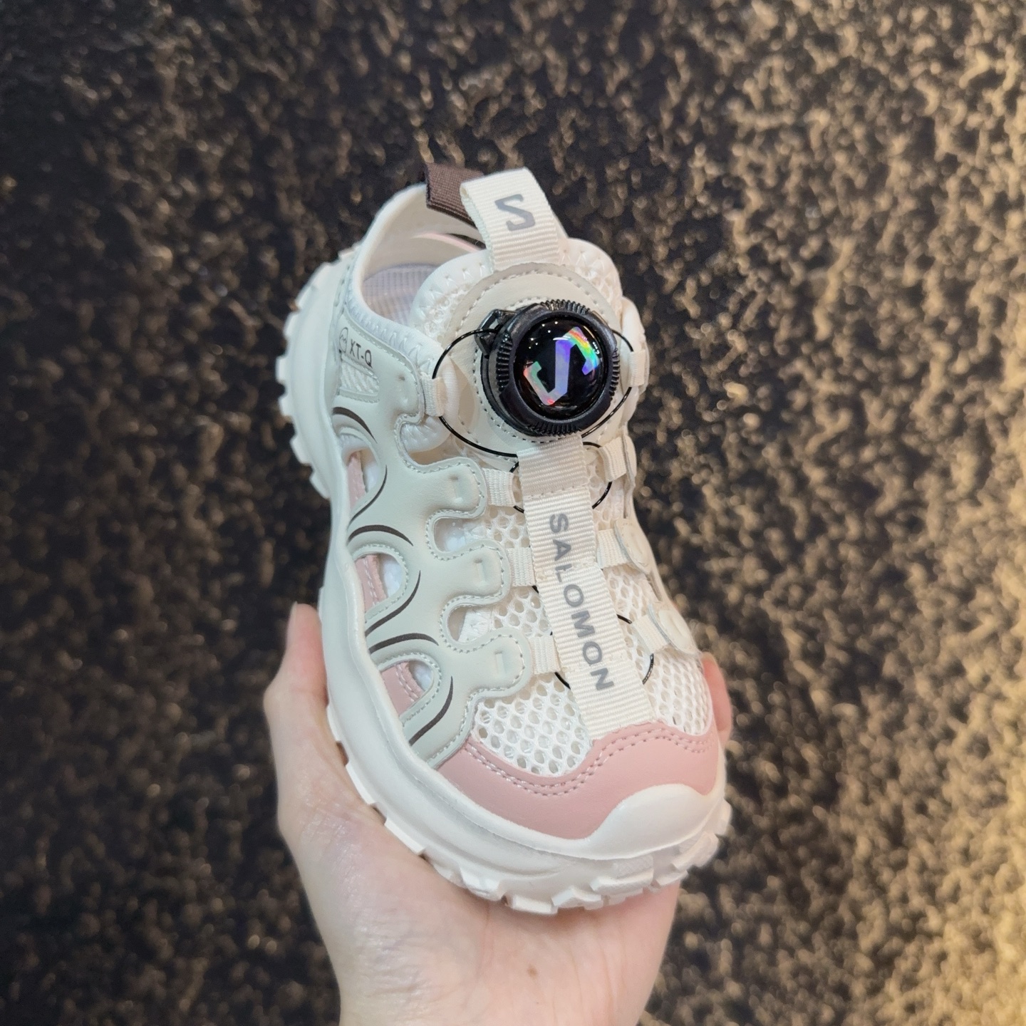 图片[2]-儿童萨络蒙XT-Q旋转纽扣凉鞋 SALOMON XT-Q系列旋转纽扣包头防撞童鞋 溯溪鞋凉鞋 萨络蒙XT-Q透气网鞋榴莲底涉水鞋沙滩鞋 尺码：26-37-选品中心