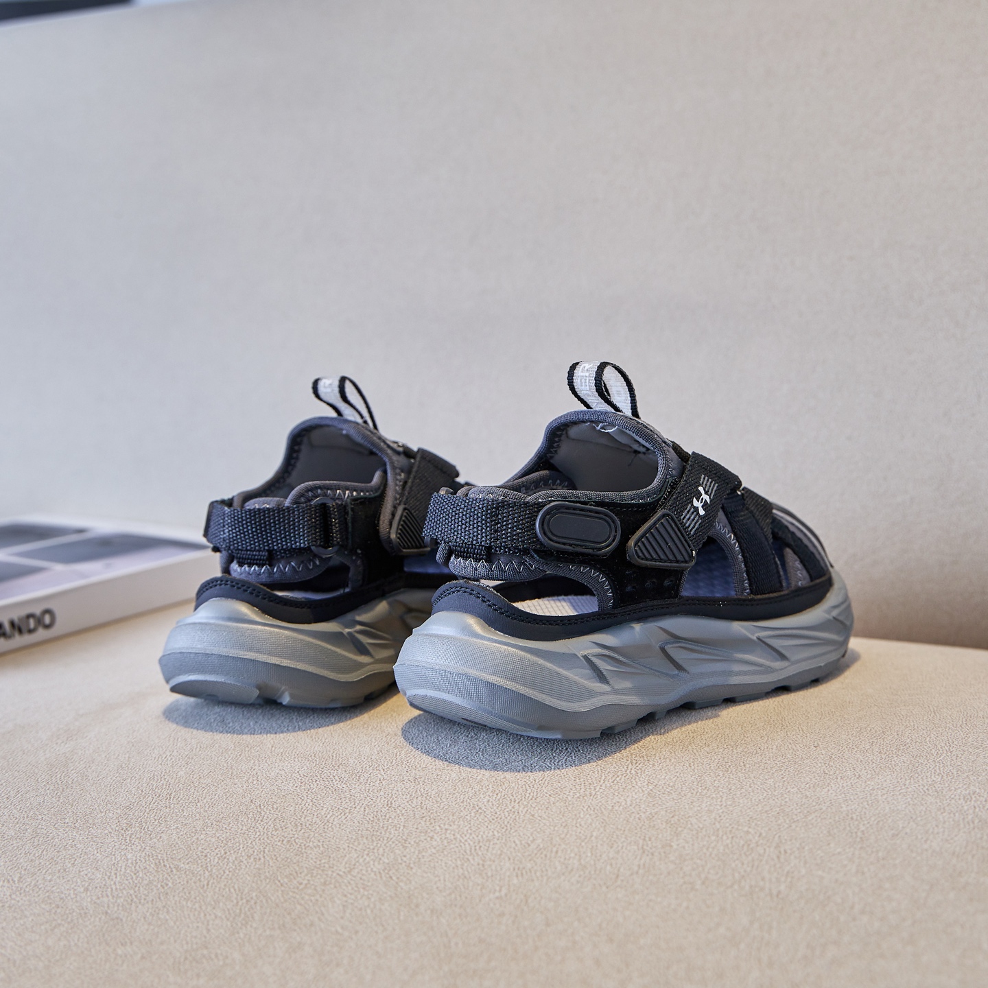 China Replica Kid Shoes KDS0402-1800