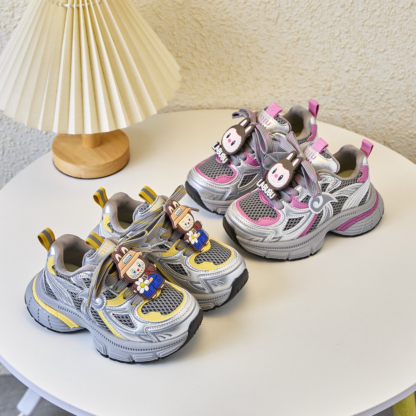 图片[6]-MIUMIU 拉布布童鞋26-37 MIUMIU 洋气挂件拉布布可爱风老爹鞋开学季学生透气休闲防滑运动鞋 系带方式：内侧魔术贴-选品中心