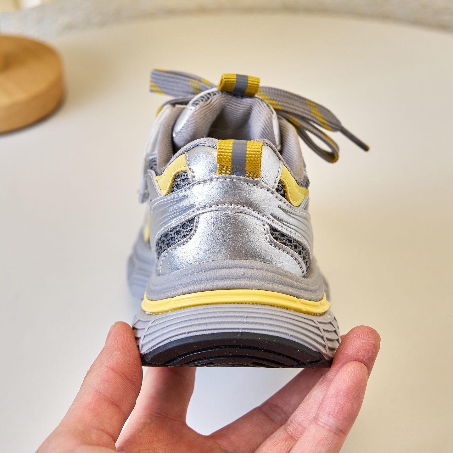 图片[5]-调MIUMIU 拉布布童鞋 MIUMIU 洋气挂件拉布布可爱风跑步鞋童鞋 MIUMIU老爹鞋开学季学生透气休闲防滑运动鞋 系带方式：内侧魔术贴 号码：26-37码 颜色：黄色，紫色-选品中心