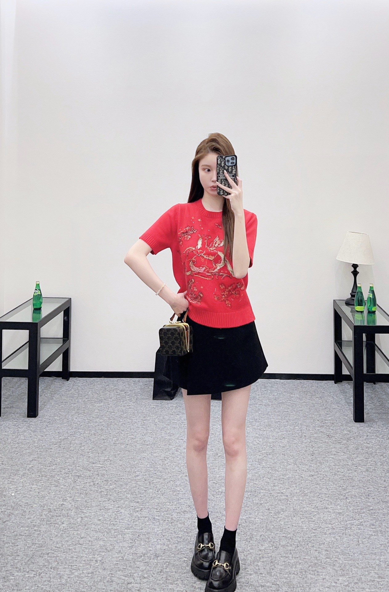 NO:707885,,,19860909,,,Women's clothing