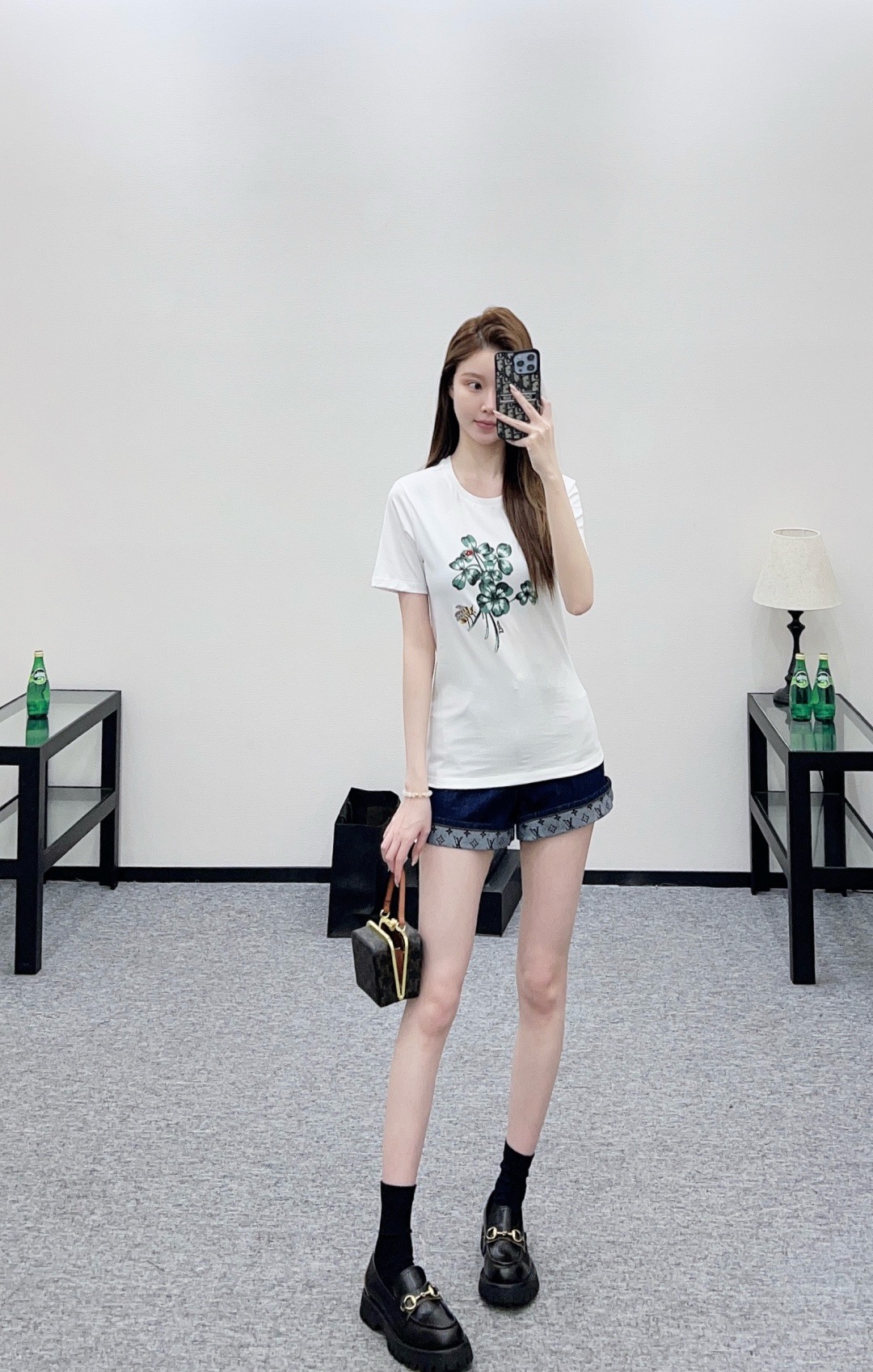 NO:709038,,,19860909,,,Women's clothing