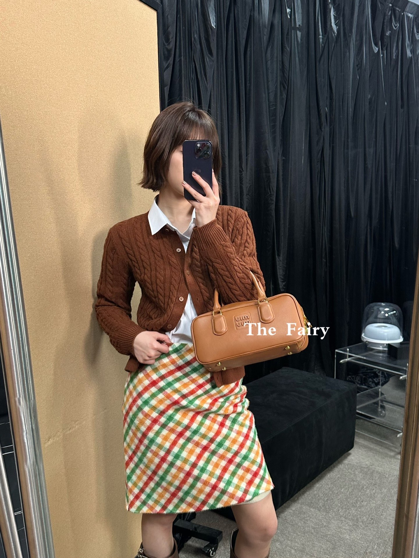 NO:732952,,,19860909,,,Women's clothing