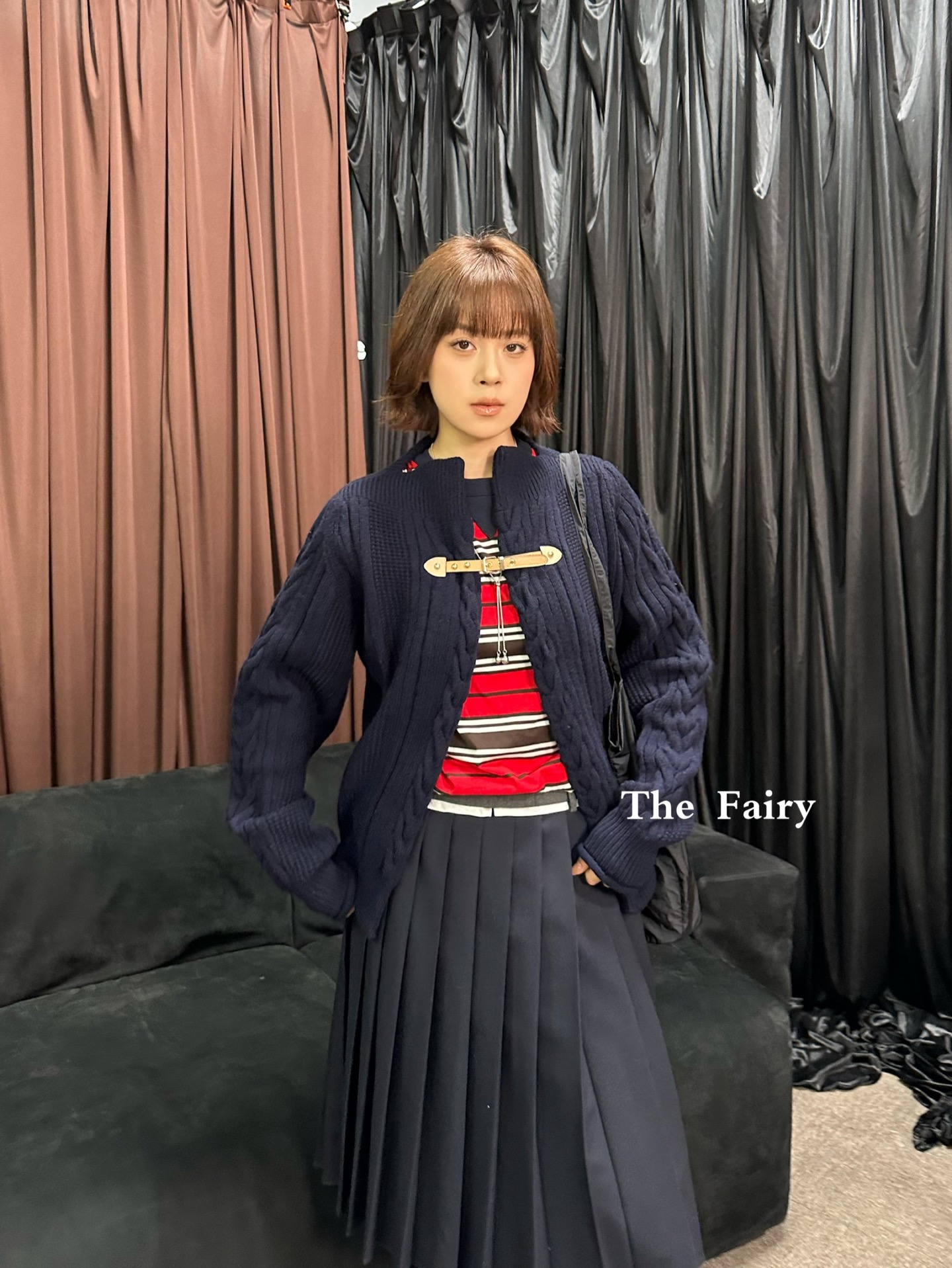 NO:733736,,,19860909,,,Women's clothing