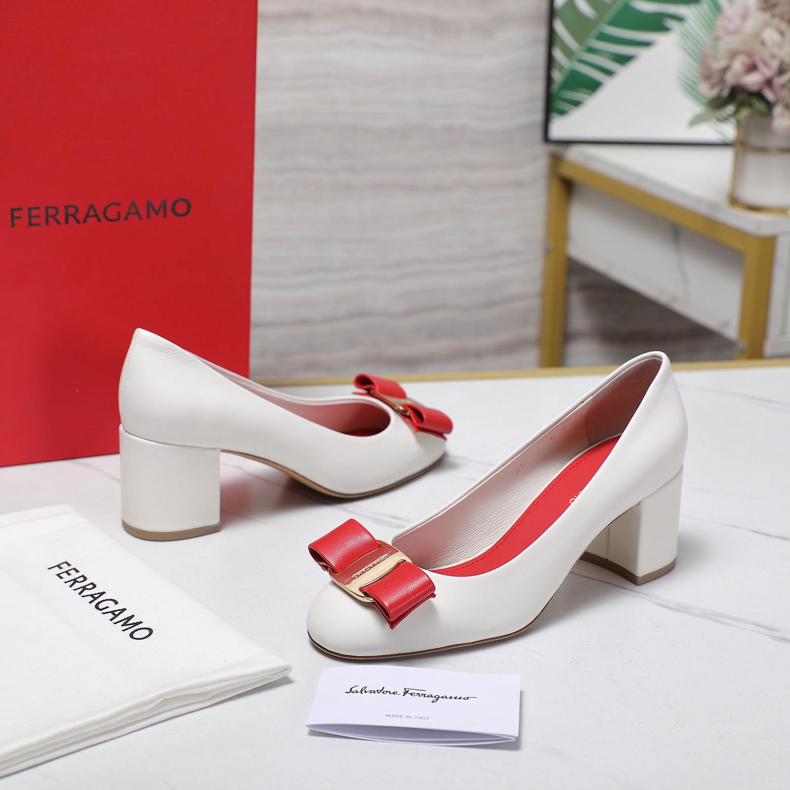 Salvatore Ferragamo Women's Gancini Heel Pumps in White Leather 4 a1734185445525 8307