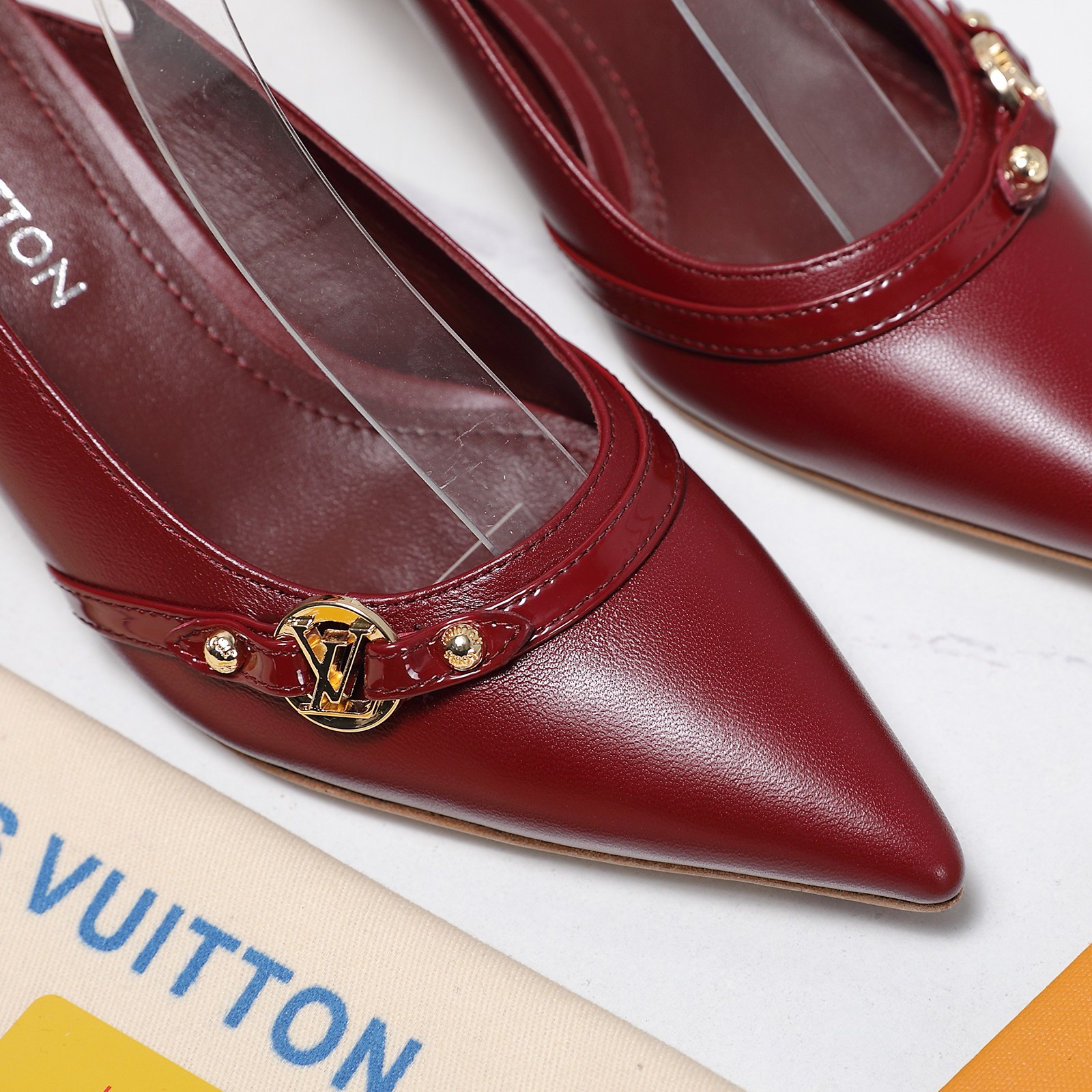 Louis Vuitton Urban Twist Slingback Pumps - Elegant Leather Kitten Heel Shoes 7 a1736413393282 3671