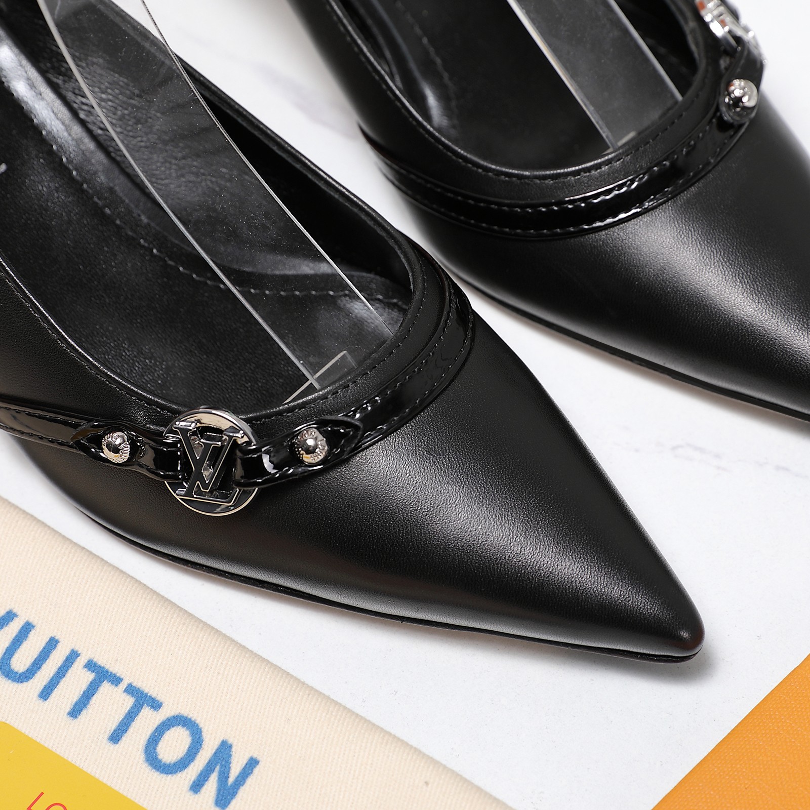 Louis Vuitton Urban Twist Slingback Pumps, Leather Kitten Heel, Pointed Toe 6 a1736413421746 3146