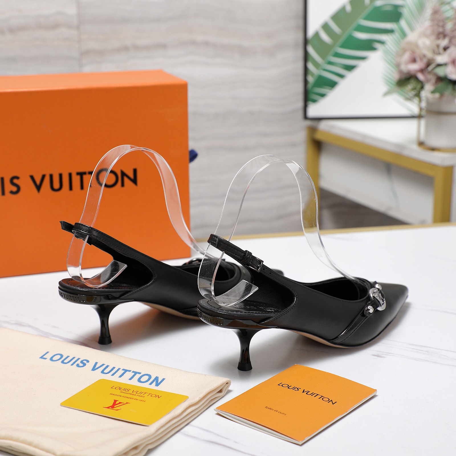 Louis Vuitton Urban Twist Slingback Pumps, Leather Kitten Heel, Pointed Toe 9 a1736413423285 8725