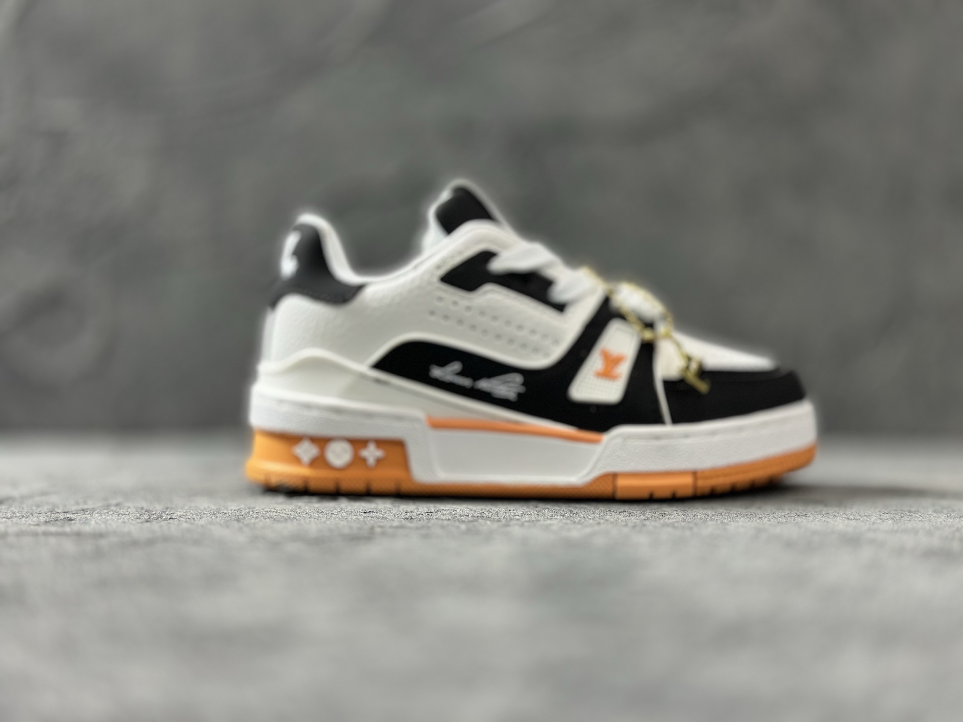 NO:211211,The popular LV3 generation Louis Children's Board Shoes Size 26-37 Spot premium version, non-ordinary version, our preferred top version, you must have a pair of donkey small board shoes, decent and textured, comfortable leather, LV, louis vuitton, louis vuitton, louis vuitton, louis vuitton, louis vuitton, louis vuitton, louis vuitton, louis vuitton, louis vuitton, louis vuitton, louis vuitton,19860909爆火LV3代路易儿童板鞋 码数26-37 现货高级版,非普通版 咱们优选顶配版 必须要拥有一双驴家小板鞋,体面有质感,皮质舒服,LV,louis vuitton,louis vuitton,louis vuitton,louis vuitton,,Children's