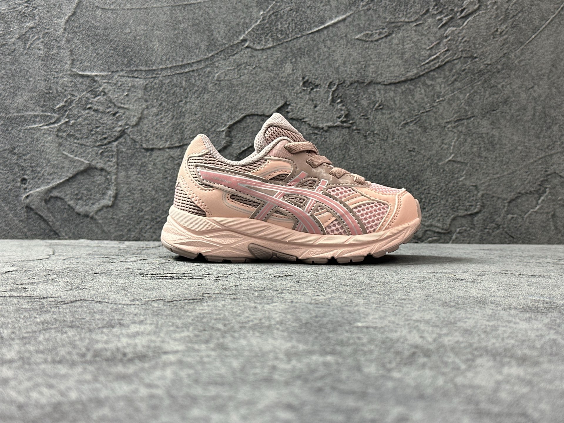 NO:578750,Exclusive new children's shoes are available!  !  !  !  Asics RUNNING KIDS CONTANA Onitsuka Tiger Asics Flexible fit, comfortable, light, energetic and stable for daily outdoor sports Shock-absorbing breathable elastic band Low-cut children's running shoes Size 26-37, ASICS, ASICS,19860909独家新款童鞋上新！！！！ Asics RUNNING KIDS CONTANA 鬼冢虎亚瑟士 柔韧贴合跟脚舒适轻盈活力稳定日常户外运动 减震透气松紧带 低帮 儿童跑步鞋 码数26-37,亚瑟士,ASICS,,Children's