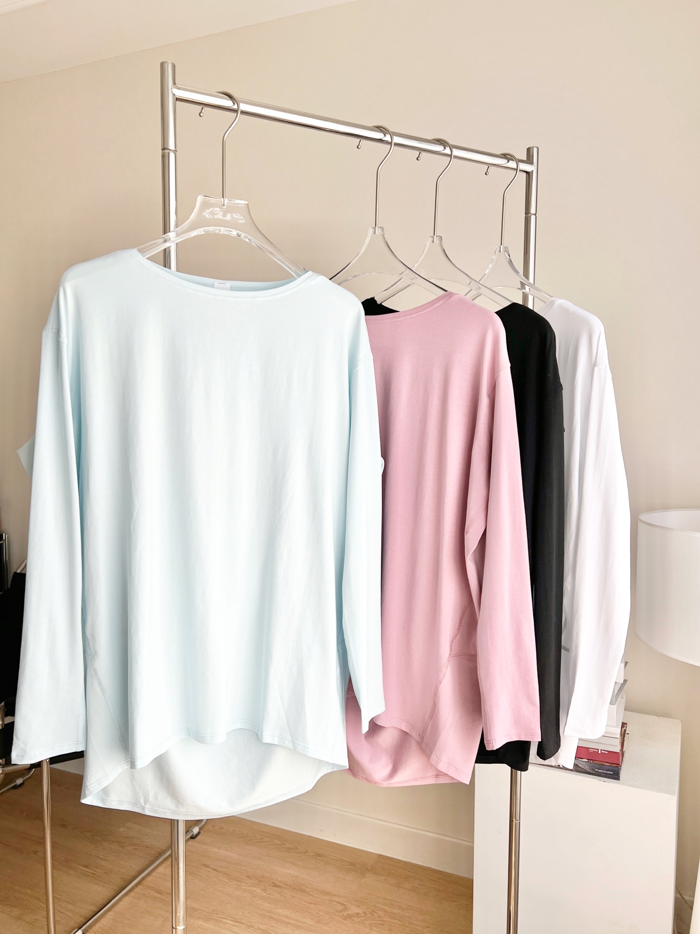 Lululemon Back In Action long sleeve everyday white yoga