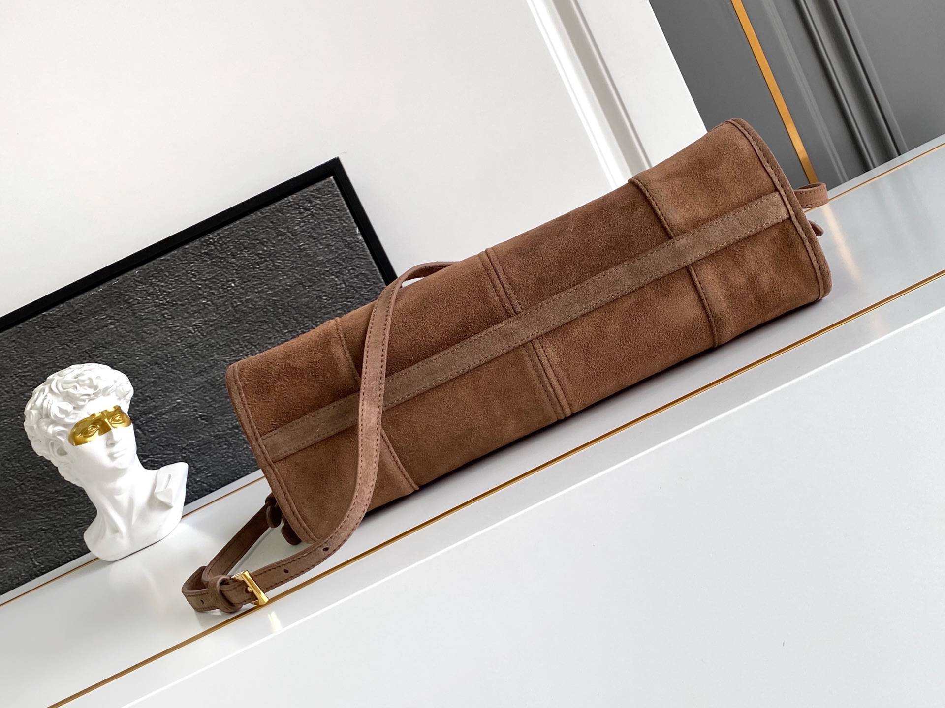 Fendi 新款首发 2024新品绒面LuxSoft手袋小号新款 LuxSoftBag
