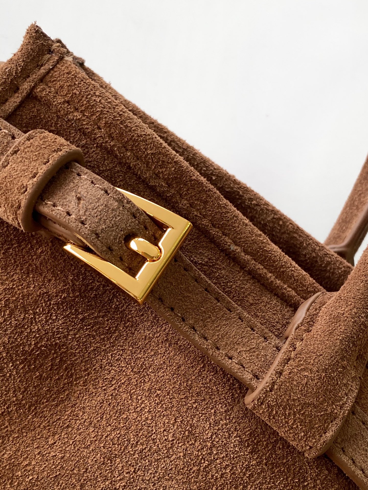 Fendi 新款首发 2024新品绒面LuxSoft手袋小号新款 LuxSoftBag