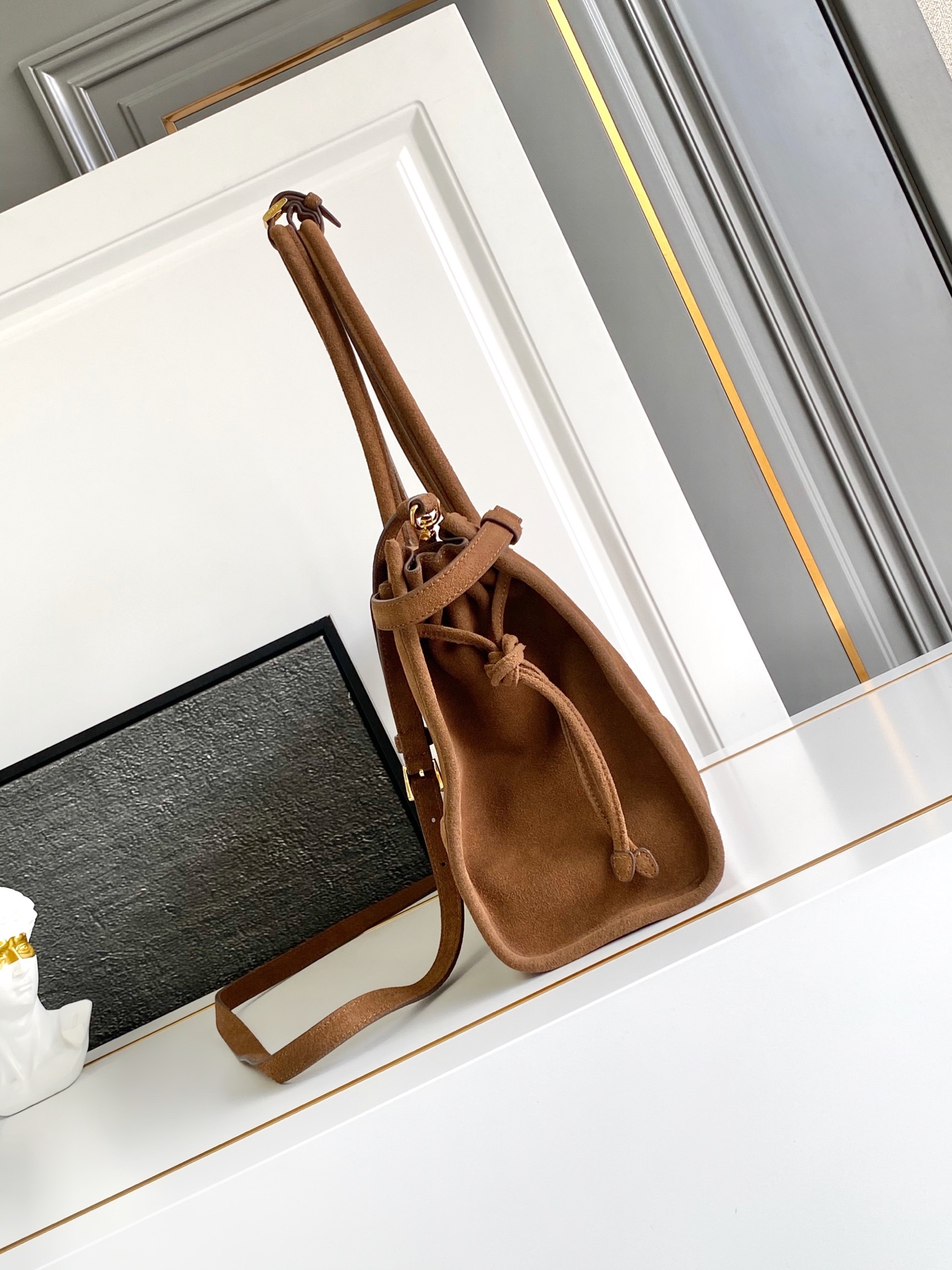 Fendi 新款首发 2024新品绒面LuxSoft手袋大号新款