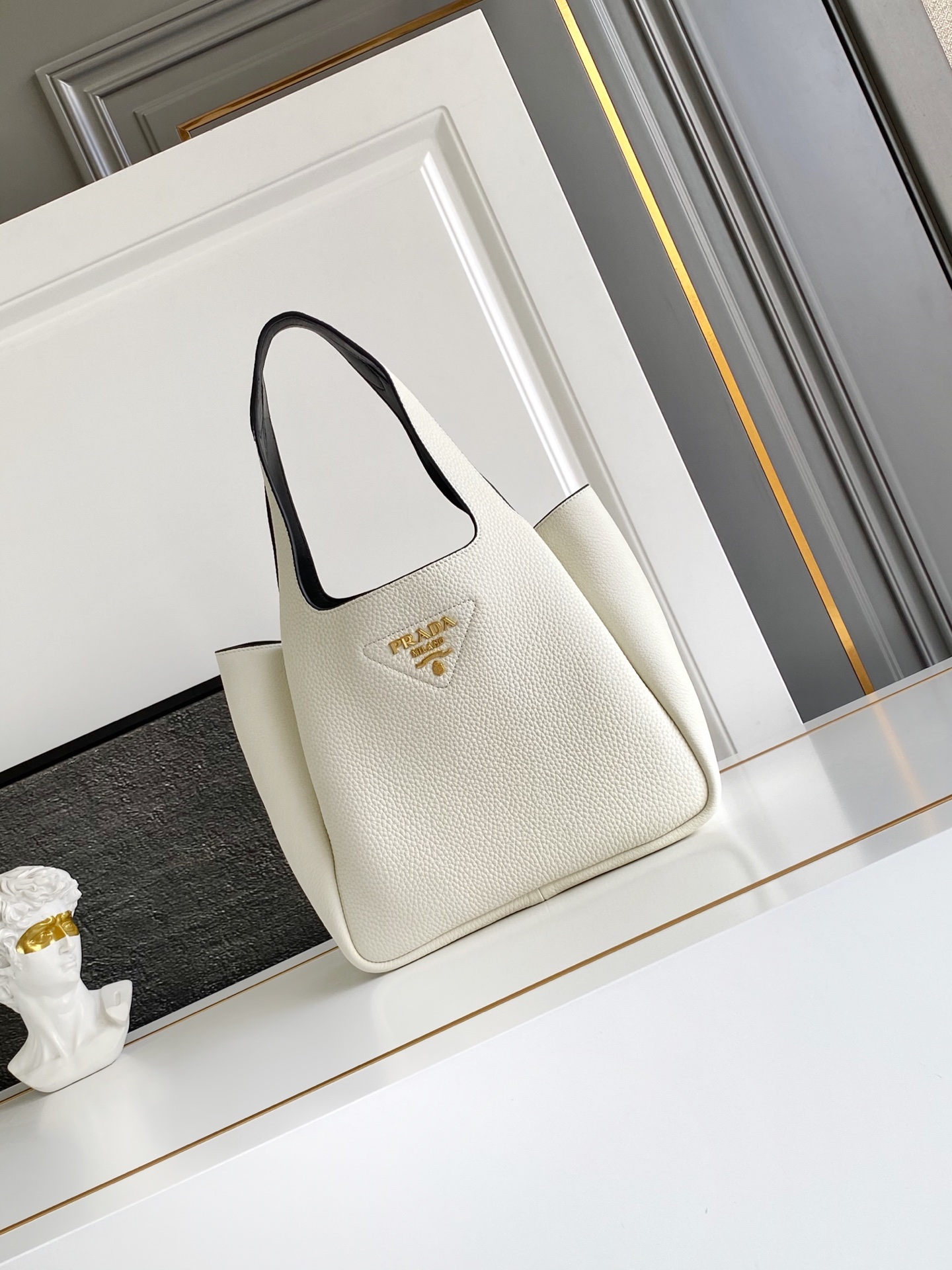 Loewe 最新款菜篮子托特包大号