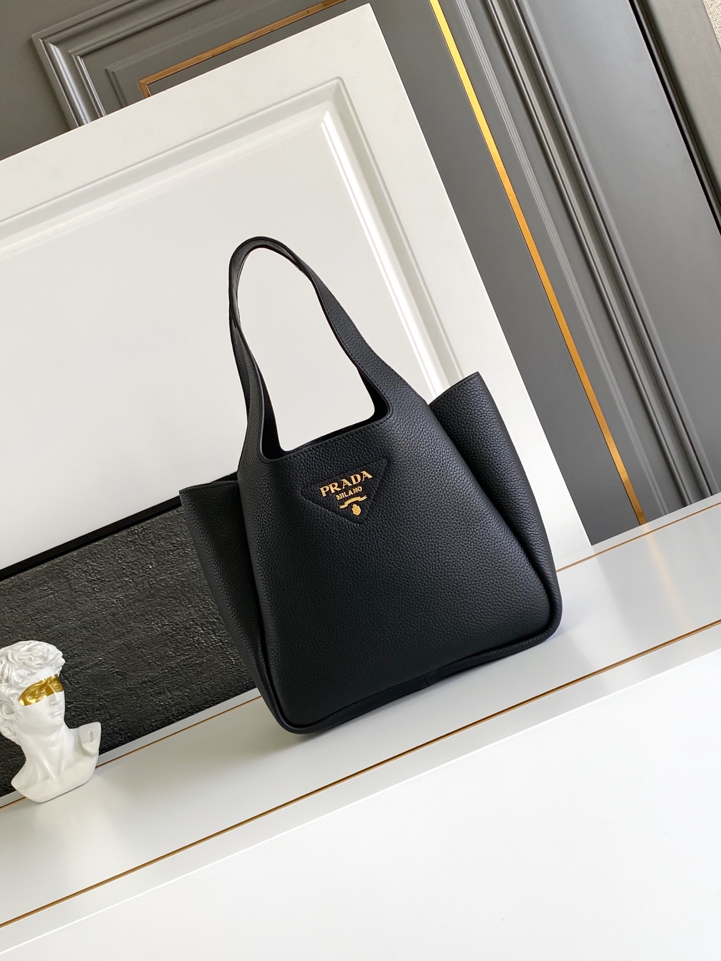 Loewe 最新款菜篮子托特包大号
