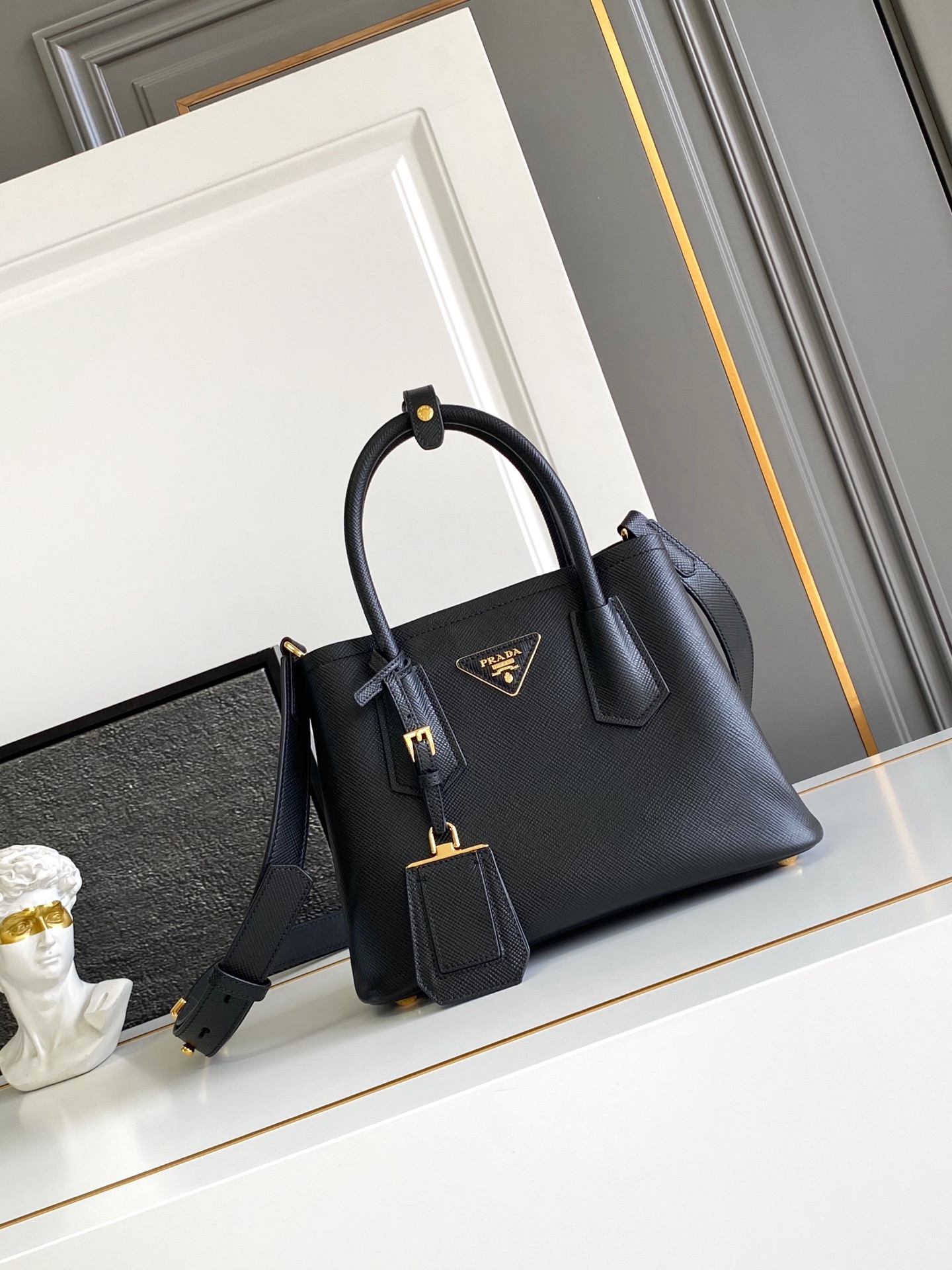 Prada 新品首发 DoubleBagmini号