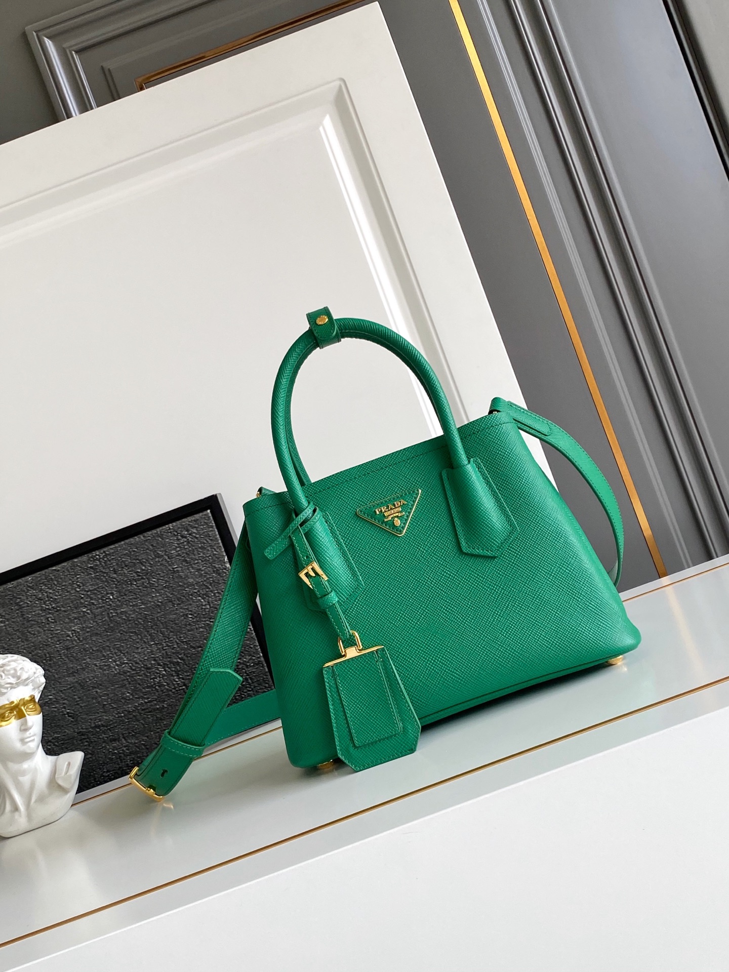 Prada 新品首发 DoubleBagmini号