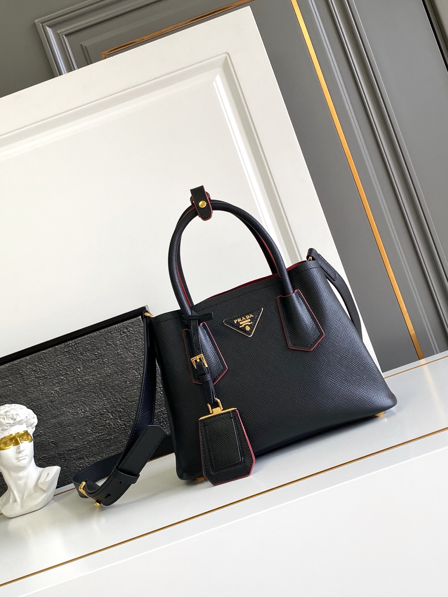 Prada 新品首发 DoubleBagmini号