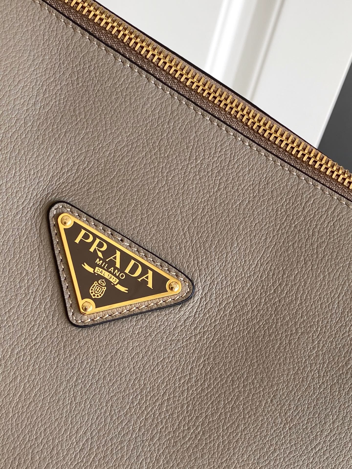 高級 イタリアンレザー 2WAY ハンドバッグ 牛革 羊皮 仕切り付き 28cm