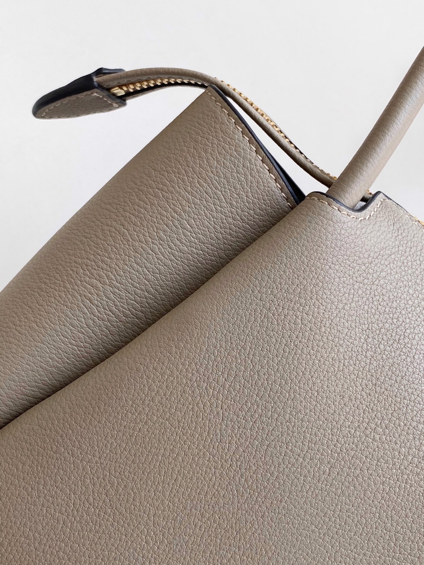 高級 イタリアンレザー 2WAY ハンドバッグ 牛革 羊皮 仕切り付き 28cm