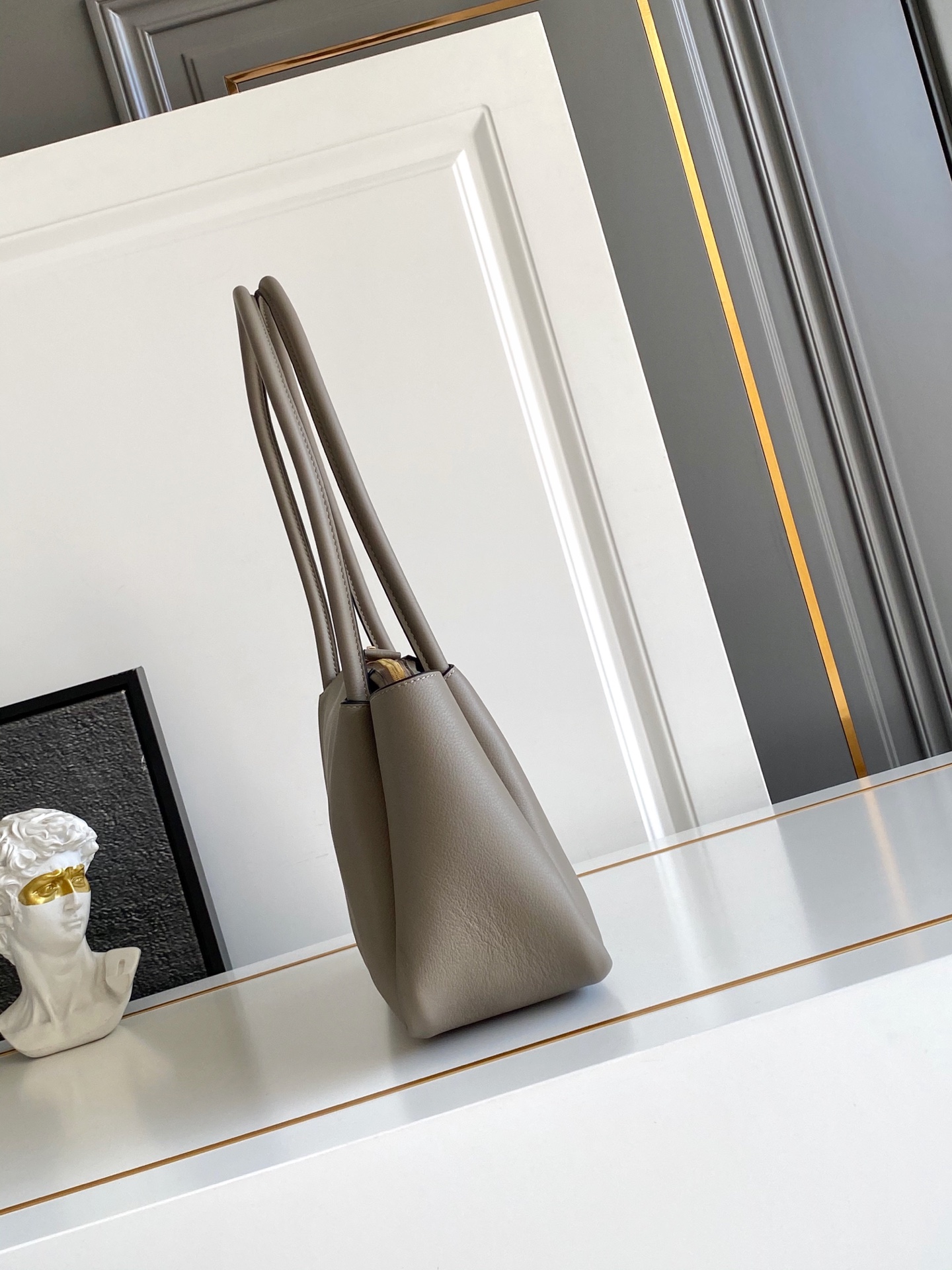 高級 イタリアンレザー 2WAY ハンドバッグ 牛革 羊皮 仕切り付き 28cm