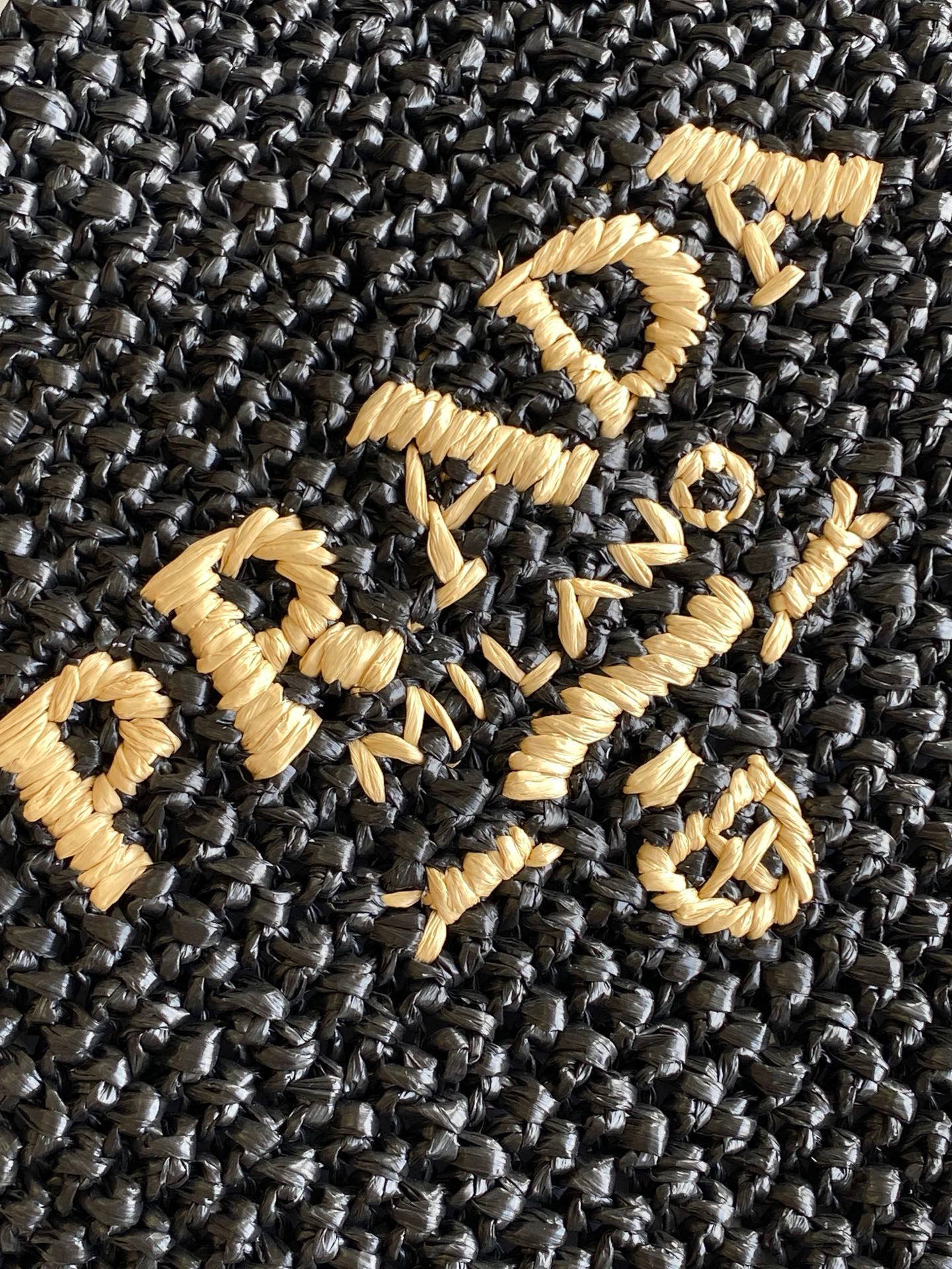 Prada 纤维托特包