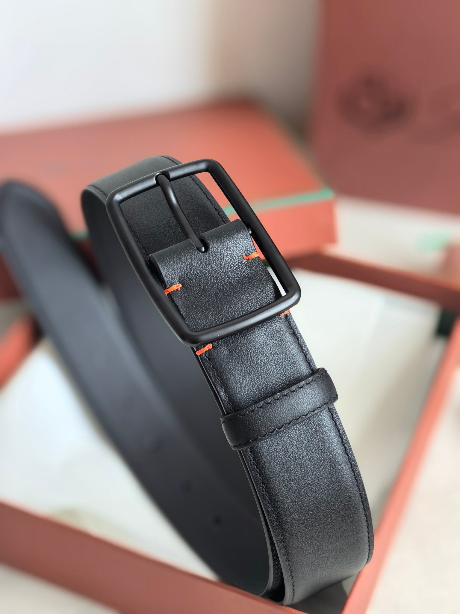 Loro Piana Men's Black Leather Belt - Italian Luxury, Classic Style 3 a1742003062950 2585