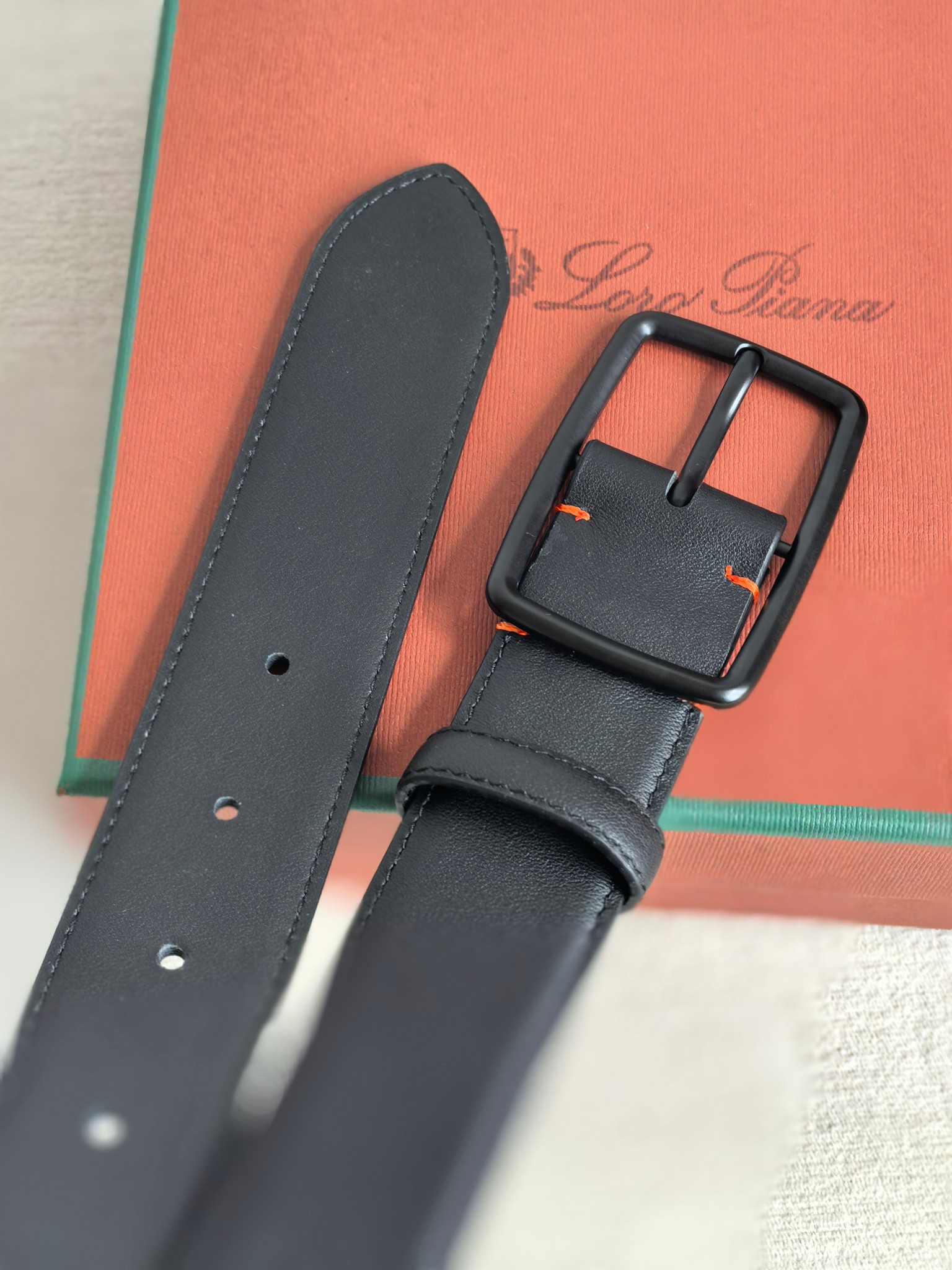 Loro Piana Men's Black Leather Belt - Italian Luxury, Classic Style 8 a1742003066129 3378