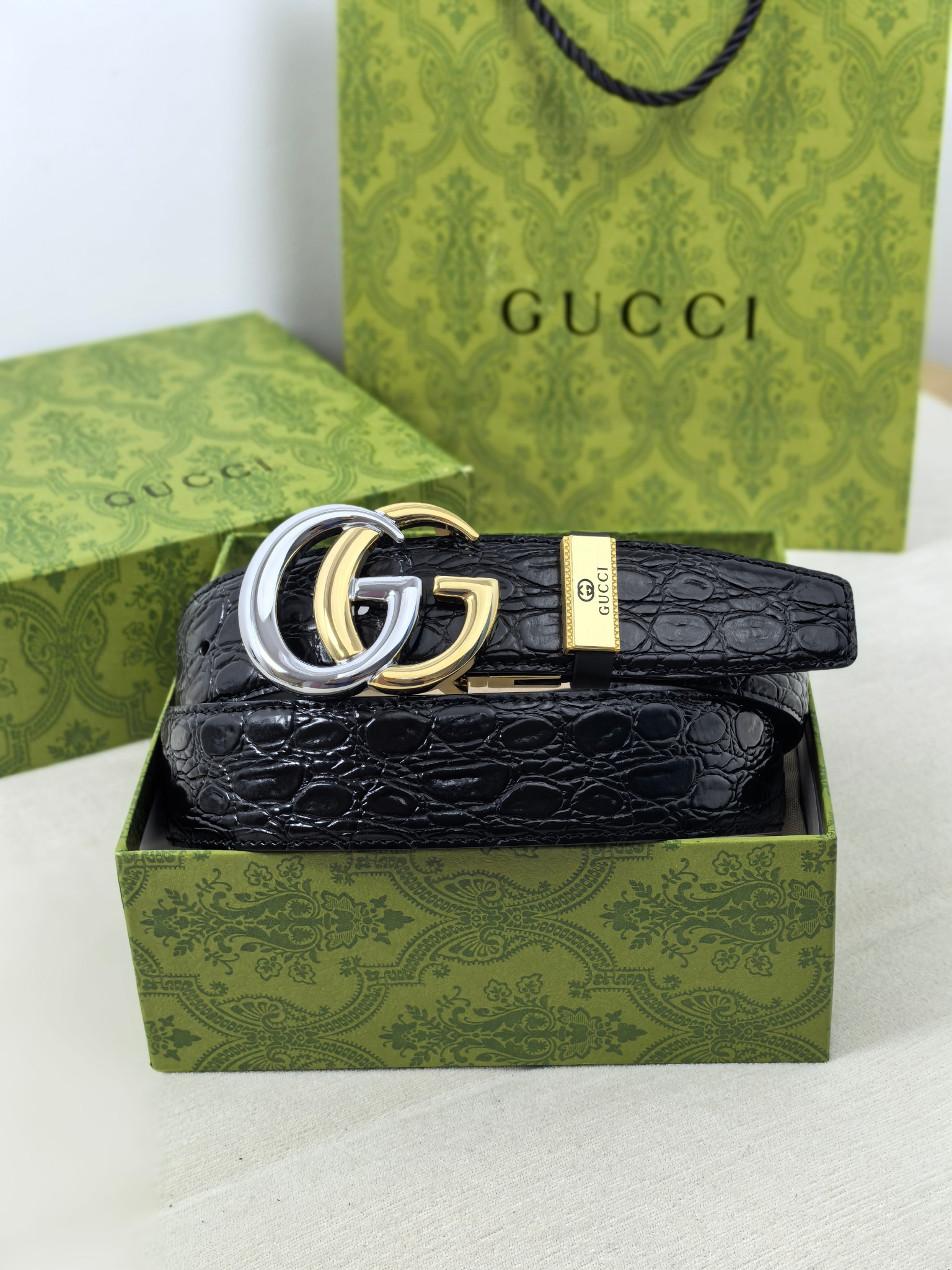 Gucci Style Leather Men's Belts Lookbook Reference image 2