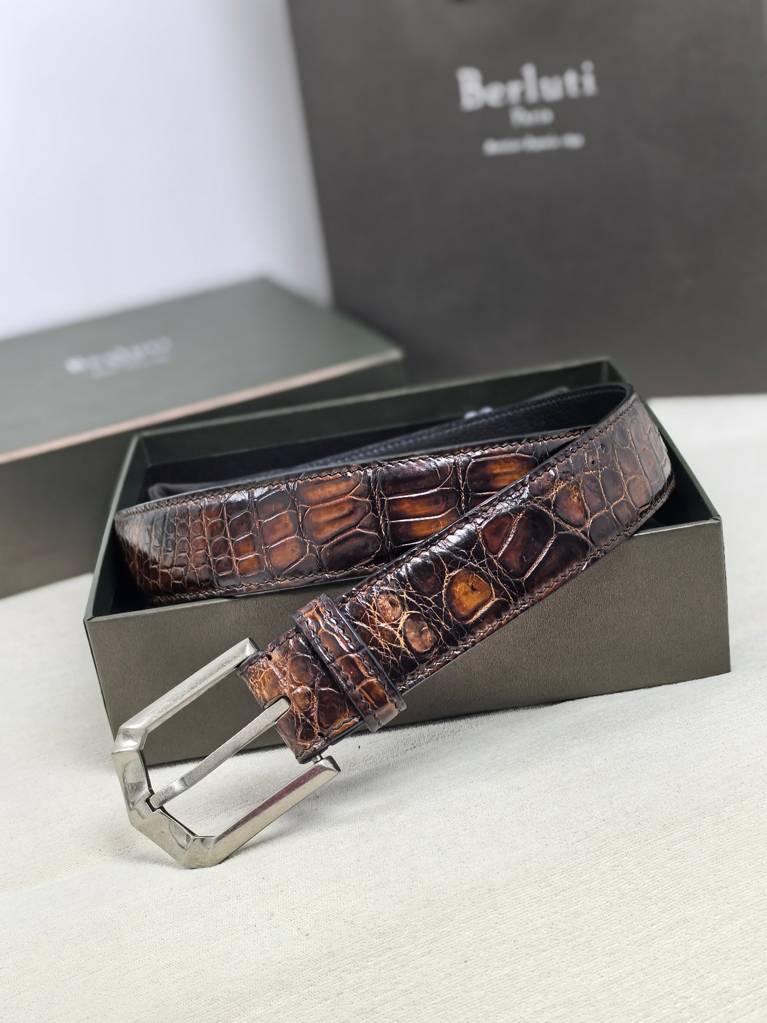 China Replica Berluti Belt BLTBT0402-2290
