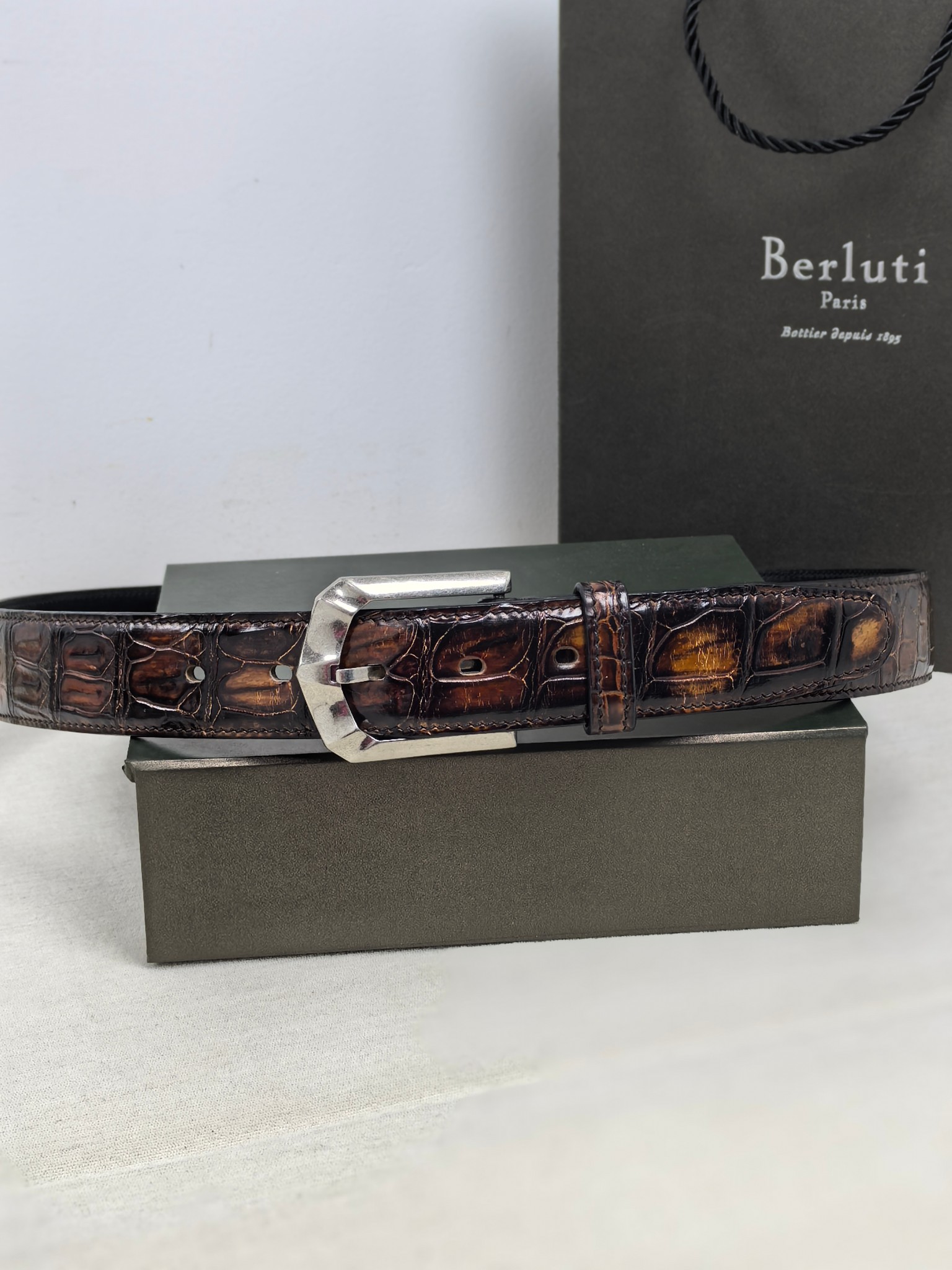 China Replica Berluti Belt BLTBT0402-2290
