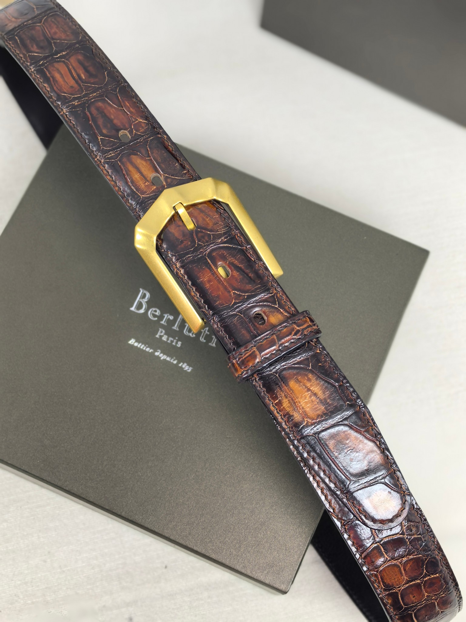 China Replica Berluti Belt BLTBT0402-3490