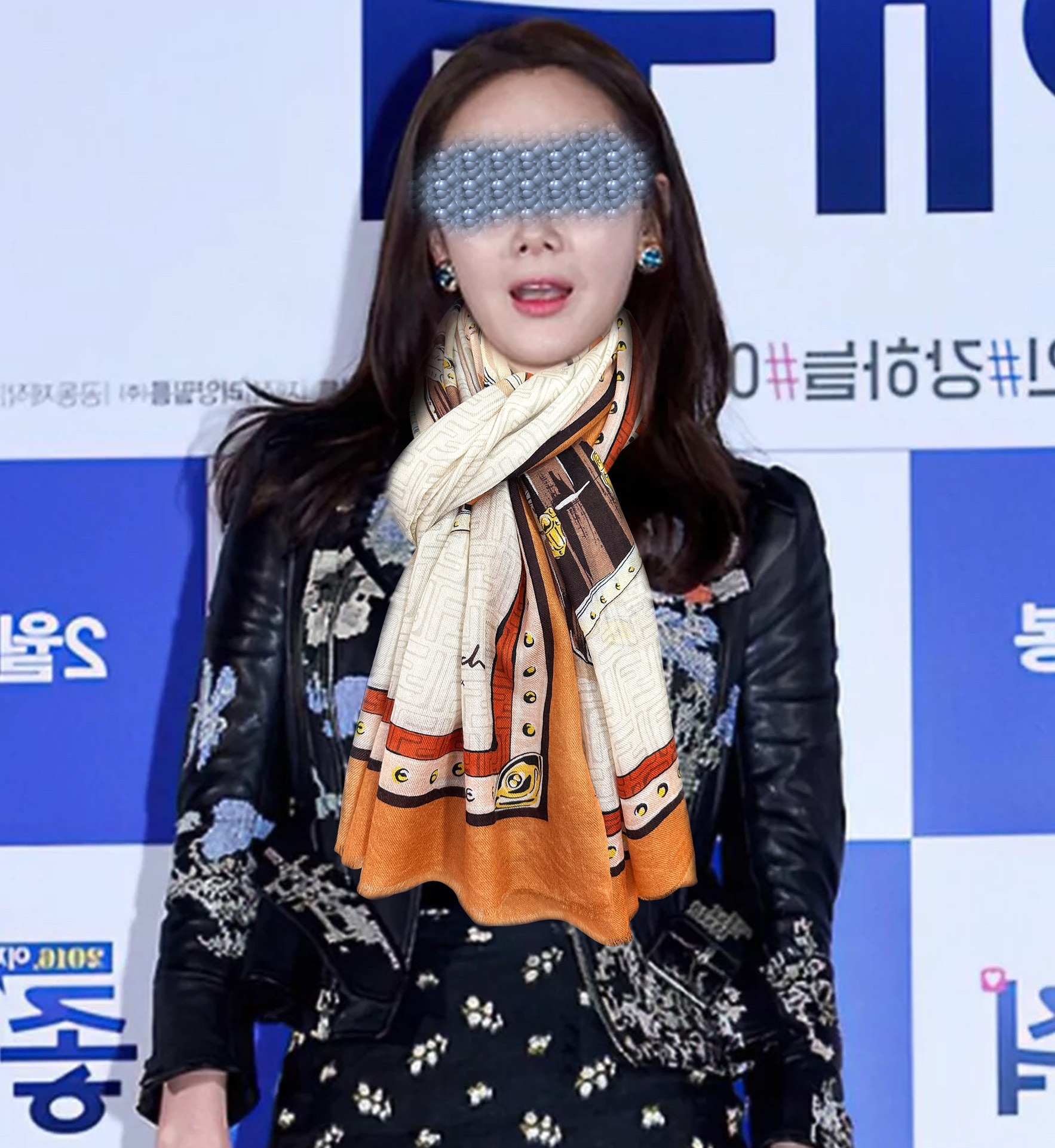 NO:169093,The top-level design of the new F-home [Love] is so beautiful, I really like [Cashmere Long Scarf] The real thing is really beautiful. The shawl is printed and painted in a very good way. The details can be seen. The whole scarf gives people aura and is very exquisite and high-end VIP recommendation is definitely worth buying. Size 100x200cm cashmere, 2 colors, high-end scarf, fendi, shawls19860909上新F家[爱心]顶级设计太美了,真心赞【羊绒长巾】实物真心美 披肩配以印花无论设计喷绘都是非常到位细节都可见整个围巾给人气场的同时又非常精致高端VIP推荐绝对值得入手尺寸100x200cm材质羊绒,2色,高版本围巾,fendi,shawls,scarf