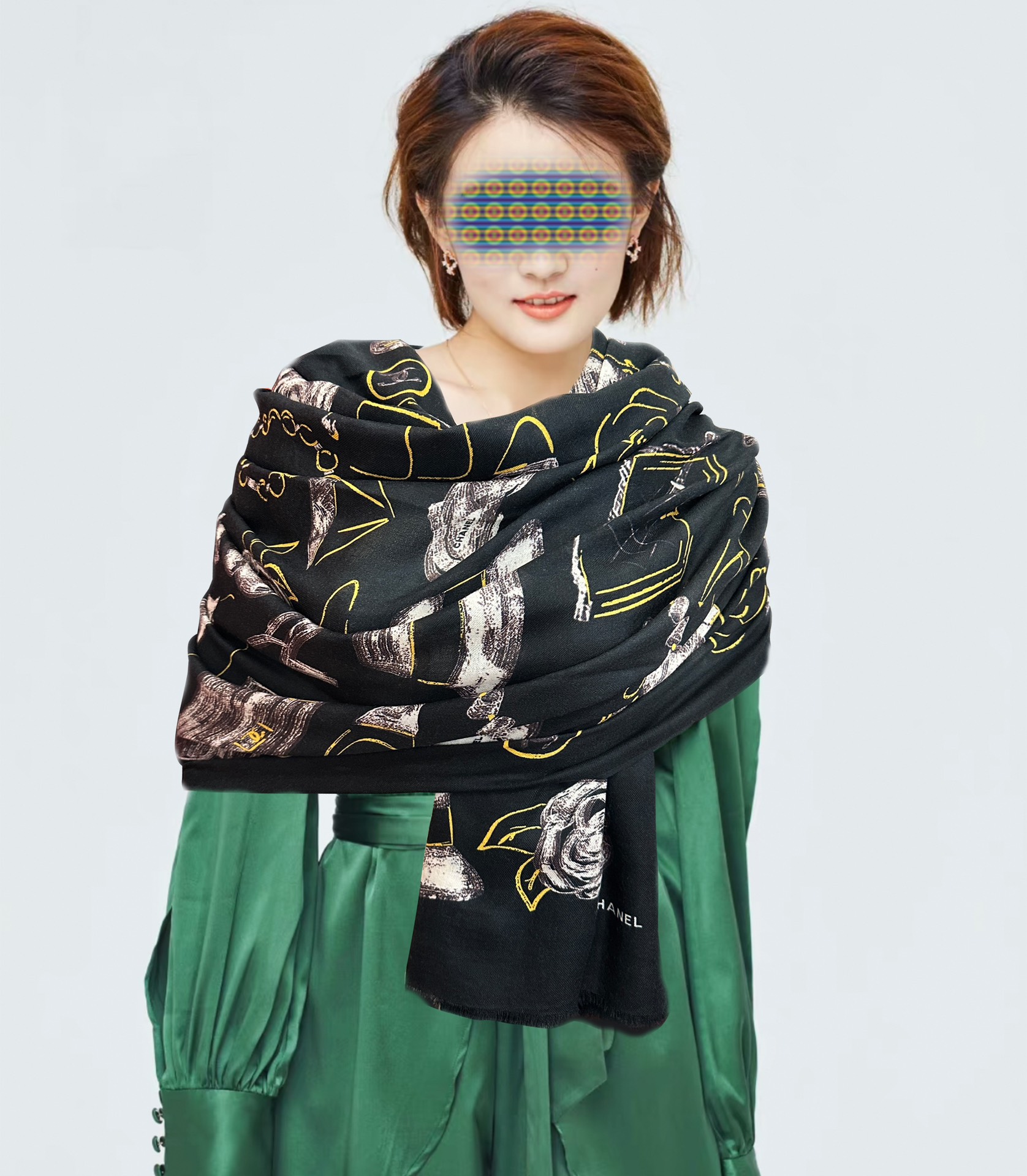 NO:187170,New Xiaoxiang New style is truly praised [Cashmere velvet scarf] Real beauty. The shawl is printed with print, spray painting, and the details are very accurate. The whole scarf gives people aura and is very exquisite. High-end VIP recommendation is definitely worth buying. Size 100xcm, high-end scarf made of cashmere, high-version scarf, shawls19860909上新 小香 新款真心赞【羊绒绒长巾】实物真心美 披肩配以印花无论设计喷绘都是非常到位细节都可见整个围巾给人气场的同时又非常精致高端VIP推荐绝对值得入手尺寸100xcm,材质羊绒高版本围巾,高版本围巾,shawls,scarf