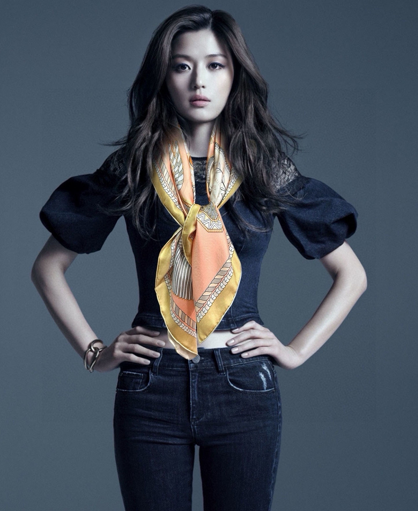 NO:187142,New H Home Latest Model, [Jung Horse Series] I've bought it well, I recommend it. You must be fast and high-end when I start. A woman's beauty has very few products. You can use it in all seasons to make people very beautiful. The upper body effect is simply beautiful. The quality is very perfect. The whole scarf gives people aura and is very exquisite and beautiful. The new model is definitely worth buying. Once you get the real thing, you will be glad that you bought it right. Material is silk twill silk, size 90x90 high-version scarf, high-version scarf, real silk19860909上新 H家 最新款,【骏马系列】买到都说好,重磅推荐 下手一定要快高端 大爱女人尤物 货极少 四季都可以用真心美的让人非常非常心动 上身效果简直美翻了 品质非常完美整个围巾给人气场的同时又非常精致秀丽绝对值得入手的新款 实物一拿到就会庆幸自己是买对了,材质真丝斜纹真丝,尺寸90x90高版本围巾,高版本围巾,real silk,scarf