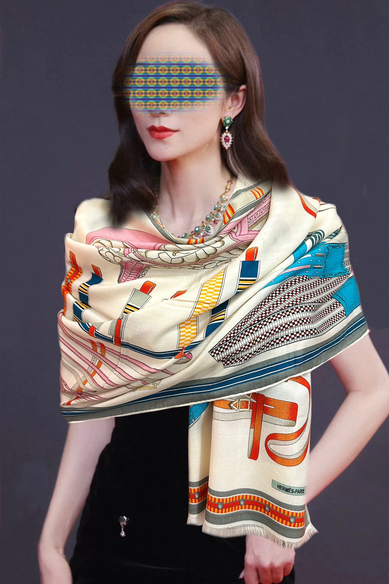 NO:187428,New Hermes [Double-sided and same-colored horse] So beautiful [Eating melon] Be sure to start quickly [Lips] You can use it all seasons [Seduction] It is really beautiful and makes people feel very unfair. The quality is very perfect. The whole scarf gives people aura and is very exquisite and beautiful. The new style is definitely worth buying. Once you get it, you will be glad that you are a beautiful woman. Size 65x185, high-end cashmere scarf, high-end scarf, hermes19860909上新 爱马仕【双面同色骏马】太美了[吃瓜]下手一定要快[嘴唇]四季都可以用[勾引]真心美的让人非常非上身效果简直美翻了 品质非常完美整个围巾给人气场的同时又非常精致秀丽绝对值得入手的新款实物一拿到就会庆幸自己是女人的绝美好货 尺寸65x185,材质羊绒高版本围巾,高版本围巾,hermes,scarf