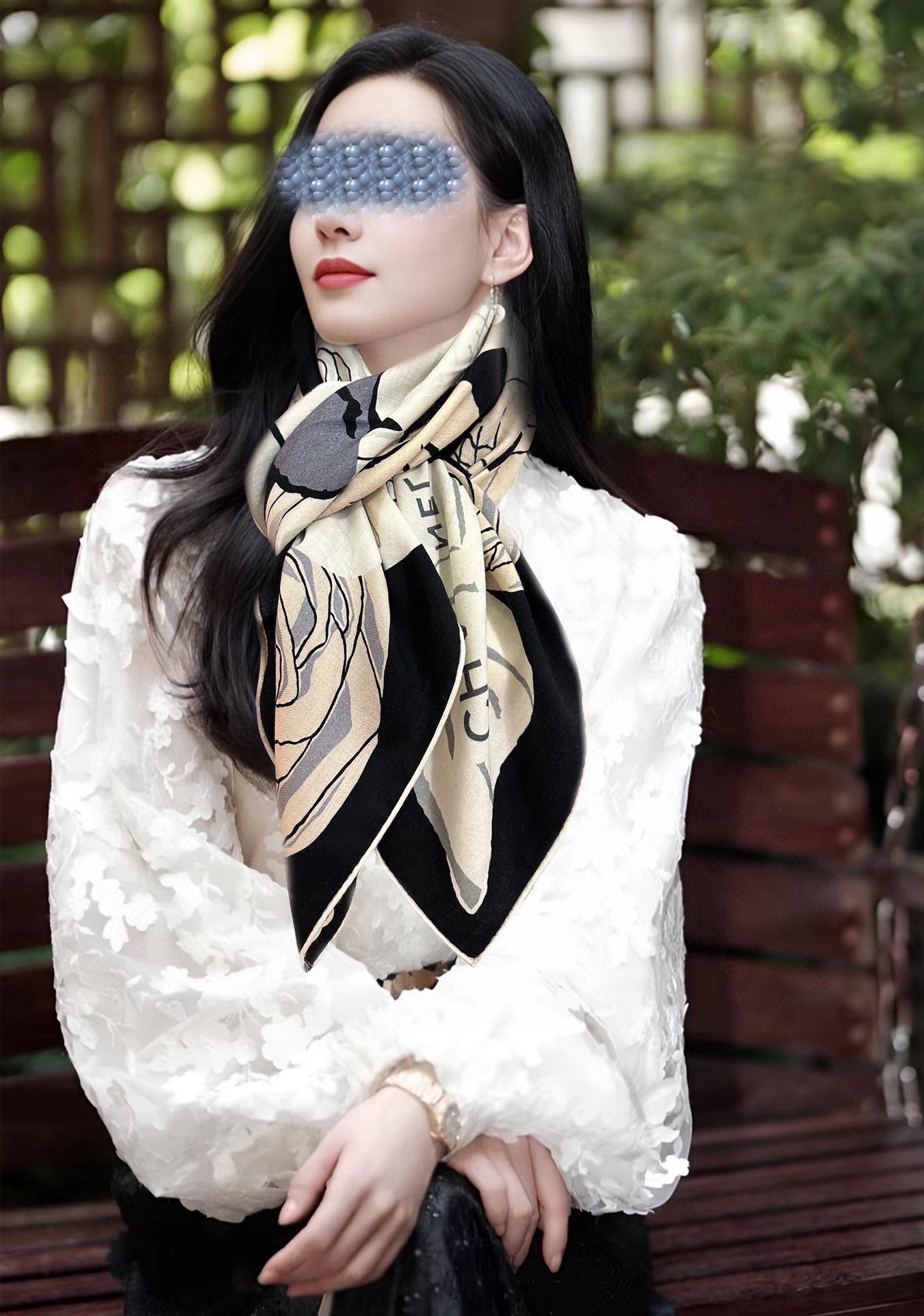 NO:187818,Chanel [Double-sided and same color] is so beautiful [hair] Classic camellia hat design elegant style [gift] ~ temperament to the bone [color] The fabric of the fragrant grandma in the new season is super high-end, really super soft, smooth [sun] Very tough, it is not easy to be easily hooked! The new series released this year~ I am really beautiful with this design [strong] A small-scented silk scarf [color] gives you the best match [lip] The upper body effect is simply elegant and elegant [gift] very lively. The layered and elegant texture. [celebration] The fragrance powder must be put into [hair] The upper body effect really needs no further beauty (it feels more with clothing, shoes and bags) [beer] The real thing is definitely more beautiful [strong] Classic black and white [sun] Size 140x140, material 30 silk silk cashmere, 2 colors high-version scarf, high-version scarf, chanel, real silk, hats19860909香奈儿【双面同色】太美了[發]经典茶花帽子设计优雅风[礼物]~气质到骨子里[色]香奶奶新一季的面料超高级,真心超级柔软,丝丝顺滑[太阳]韧性很强 不容易被轻易勾丝！今年新出的系列~真的被这样的设计美到[强]一条小香的丝巾[色]给你最好的搭配[嘴唇]上身效果简直优雅气质到不行[礼物]非常灵动.层次优雅质感.[庆祝]香粉必入[發]上身效果真的不用多说的美(搭配服饰鞋包更有感觉)[啤酒]实物绝对更美[强]经典黑白色[太阳]尺寸140x140、材质30真丝丝羊绒,2色高版本围巾,高版本围巾,chanel,real silk,hats,scarf