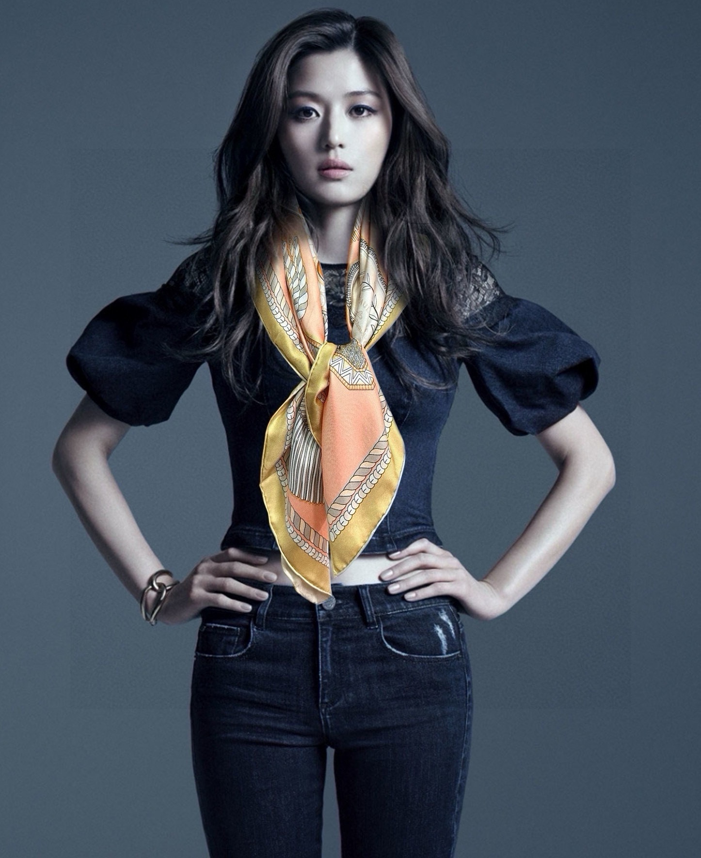 NO:188179,New H Home Latest Model, [Jung Horse Series] I've bought it well, I recommend it. You must be fast and high-end when I start. A woman's beauty has very few products. You can use it in all seasons to make people very beautiful. The upper body effect is simply beautiful. The quality is very perfect. The whole scarf gives people aura and is very exquisite and beautiful. The new model is definitely worth buying. Once you get the real thing, you will be glad that you bought it right. Material is silk twill silk, size 90x90 high-version scarf, high-version scarf, real silk19860909上新 H家 最新款,【骏马系列】买到都说好,重磅推荐 下手一定要快高端 大爱女人尤物 货极少 四季都可以用真心美的让人非常非常心动 上身效果简直美翻了 品质非常完美整个围巾给人气场的同时又非常精致秀丽绝对值得入手的新款 实物一拿到就会庆幸自己是买对了,材质真丝斜纹真丝,尺寸90x90高版本围巾,高版本围巾,real silk,scarf