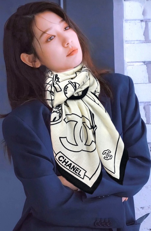 Elegant Chanel Scarf - Shoes, Bags, Hats Pattern - 140x140cm Silk Cashmere 1 Elegant Chanel Scarf - Shoes, Bags, Hats Pattern - 140x140cm Silk Cashmere