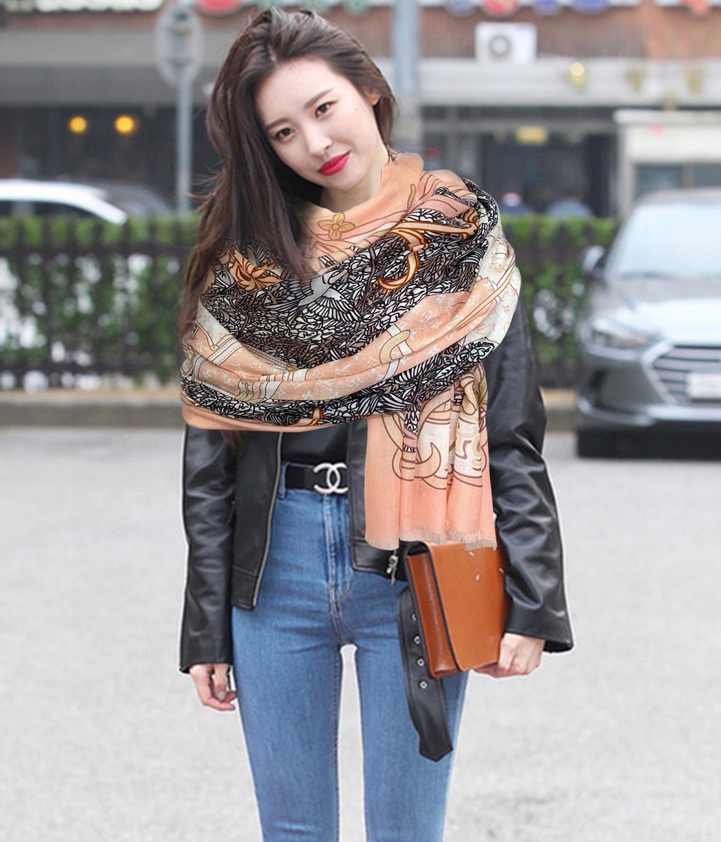 NO:189031,New L v Home The latest model is truly awesome [Cashmere Long Scarf] The real thing is truly beautiful. The shawl is printed with print, no matter the design and spray painting, it is very intimate and detailed. The whole scarf gives people aura and is very exquisite and high-end VIP recommendation is definitely worth buying. Size 100x200cm, material cashmere, 2-color high-version scarf, high-version scarf, shawls19860909新款L v家 最新款真心赞【羊绒长巾】实物真心美 披肩配以印花无论设计喷绘都是非常到位细节都可见整个围巾给人气场的同时又非常精致高端VIP推荐绝对值得入手尺寸100x200cm,材质羊绒,2色高版本围巾,高版本围巾,shawls,scarf