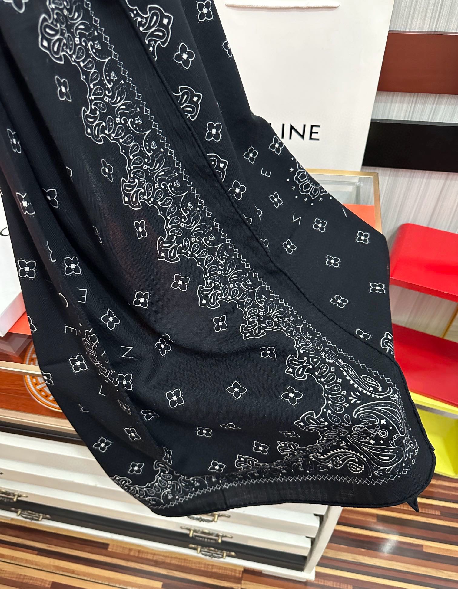Review: P357 Zeline – Quick, Beautiful, Captivating Effect of Four Seasons for Women - 图片 6