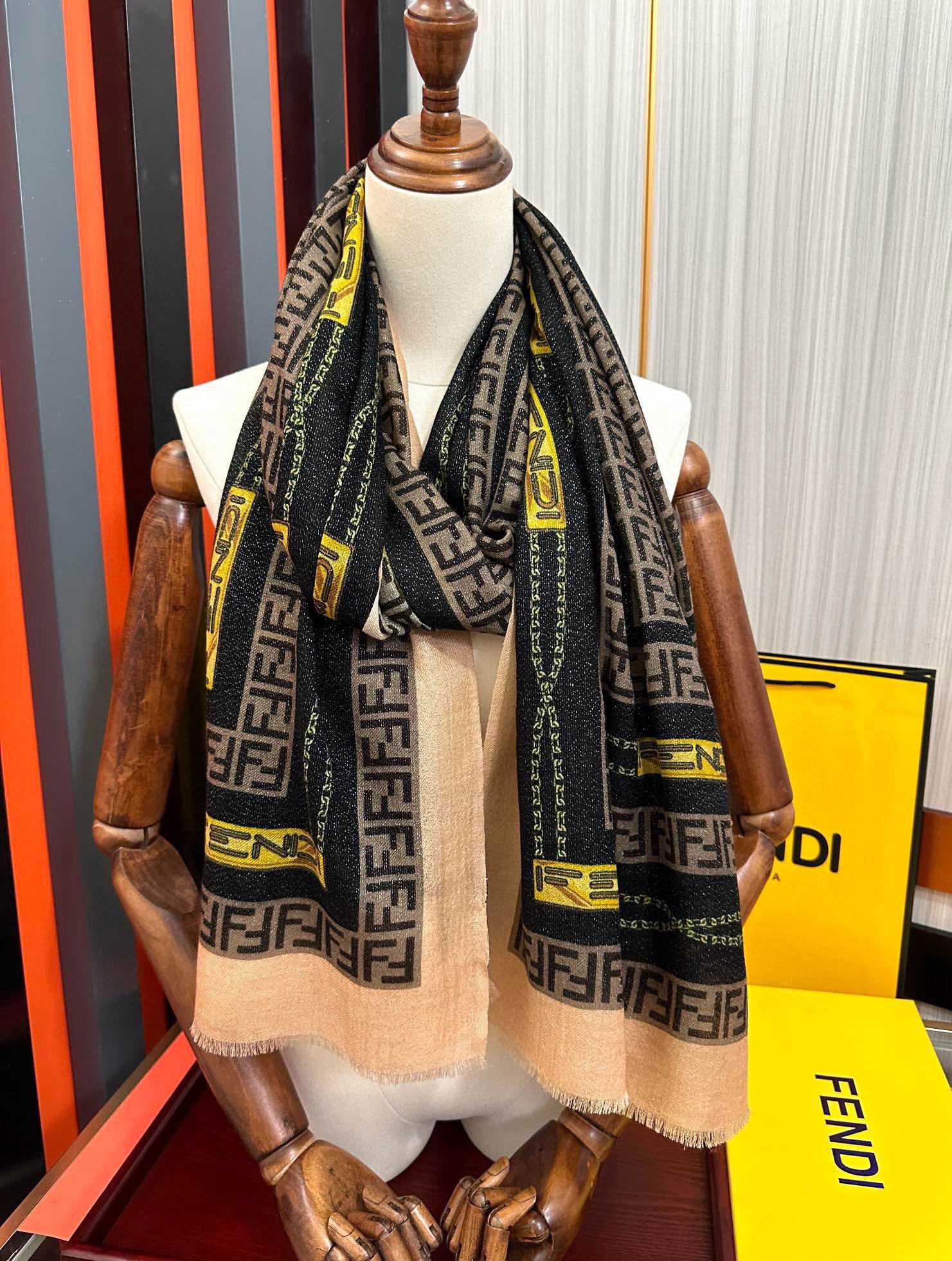 P420 🔥4232 F family’s newest silver twirl, vacations and routines are a very good match for travel - 图片 9