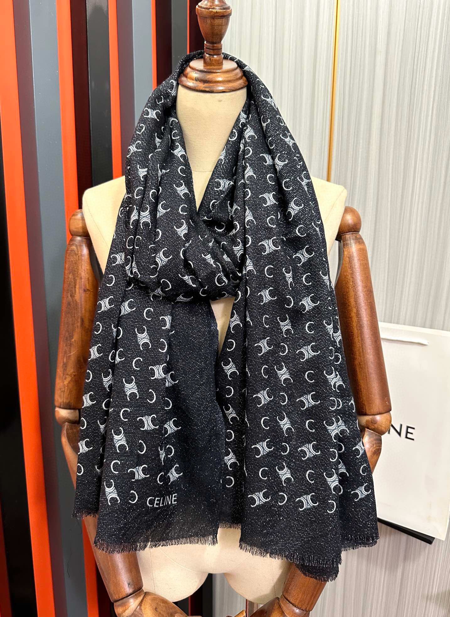 Luxurious Wool VIP Blanket: 100×200 Size Recommendation - 图片 9