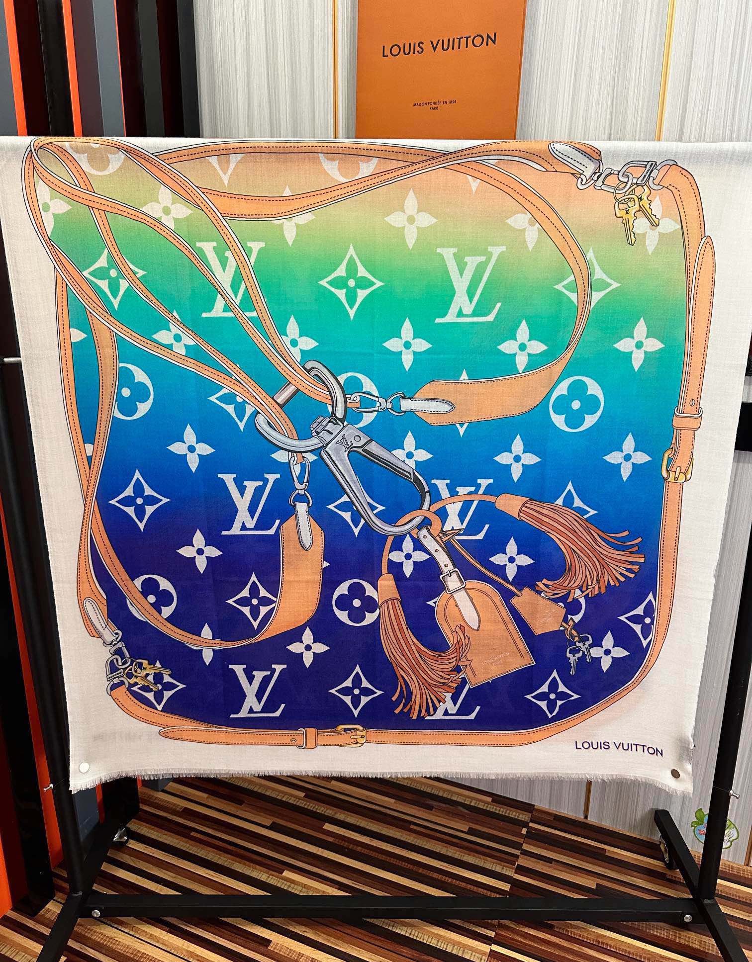 New LV 2025 VIP Recommendation: Beautiful Top-Level Design, 100x200cm Wool Material - 图片 8