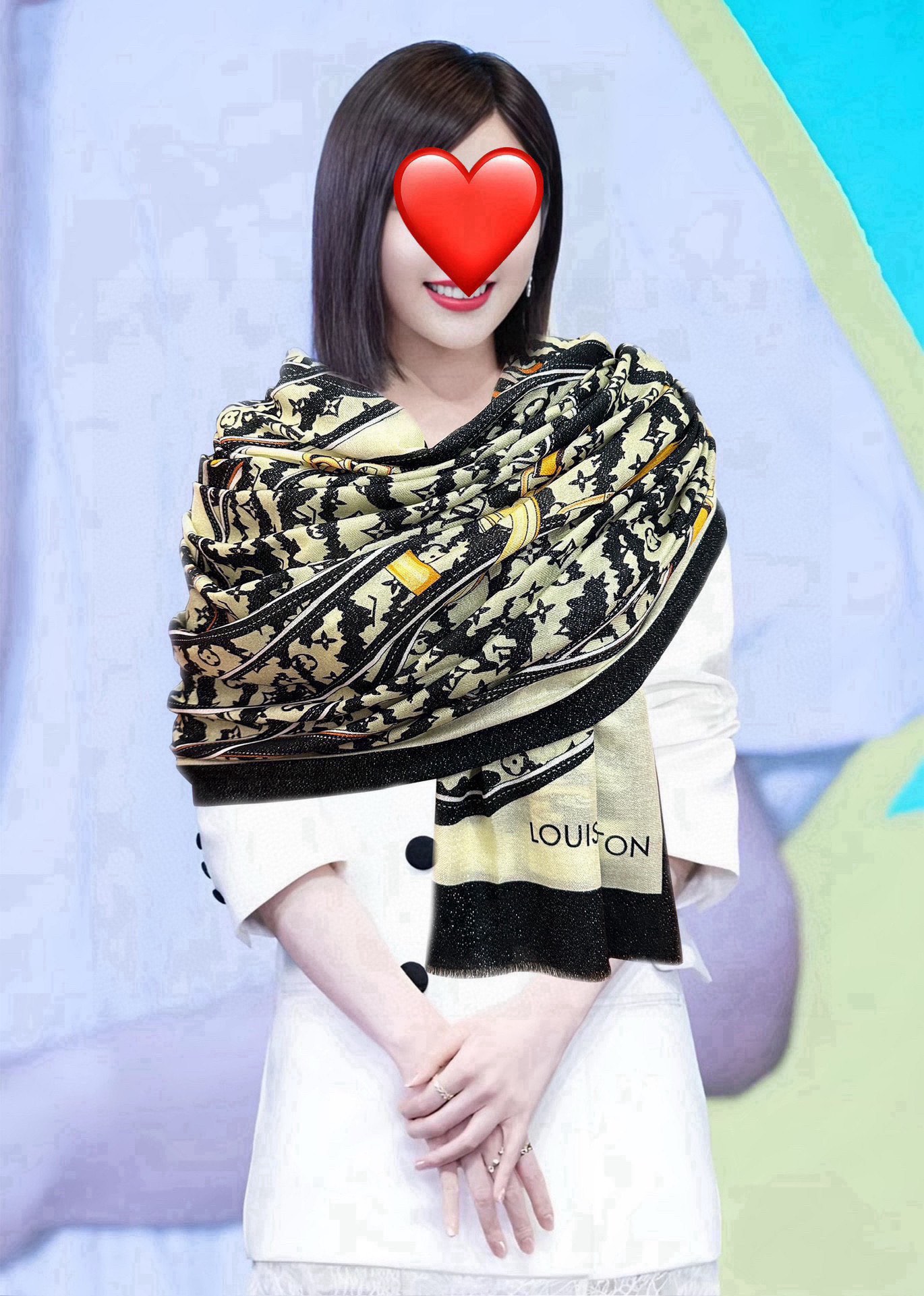  。 10 L家 会发光银丝吃瓜女人们必备款礼物闪闪发光咖啡顶级设计太美了，真心赞👍【羊绒绒长巾】😘💍实