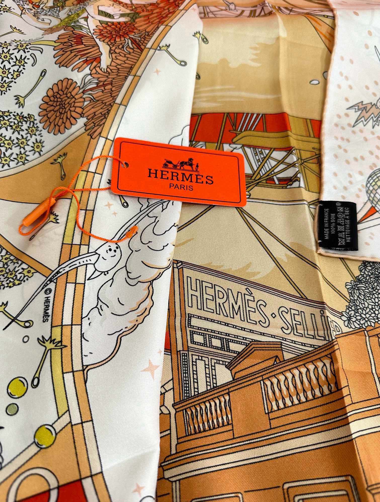 上新2025 。HERMES 重磅庆祝【爱马仕旗舰】方巾嘴唇精简时髦，品质感很显好得意好搭到上瘾的丝巾色