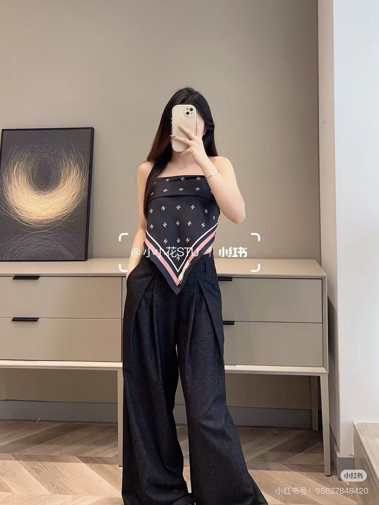 新款發CHANEL 官网同步【双面同色蝴蝶结🎀】18姆米 2025新品方巾必须征服它今年丝巾的戴法色一下